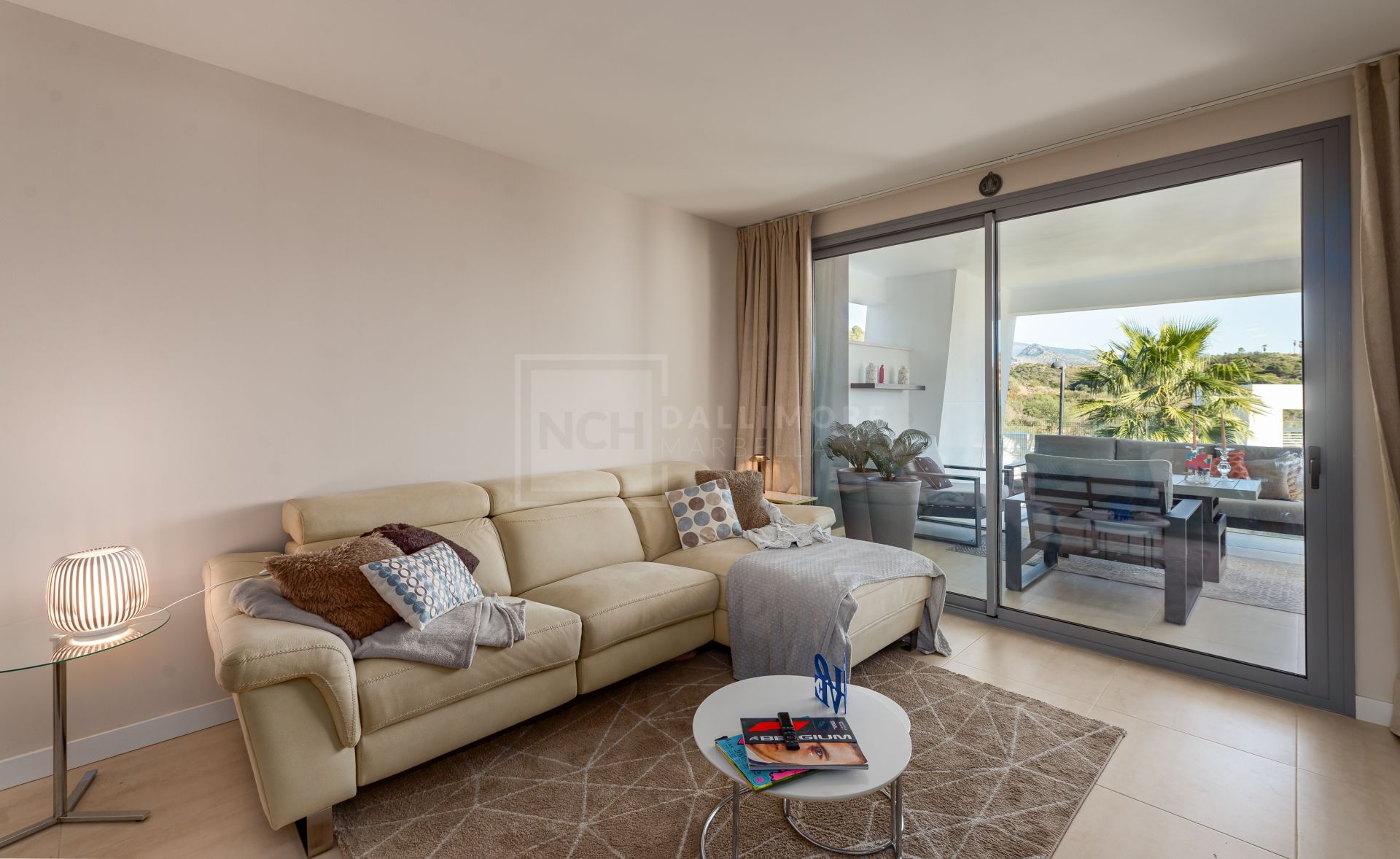 Nuevo Apartamento Moderno con las mejores comodidades en Selwo Estepona