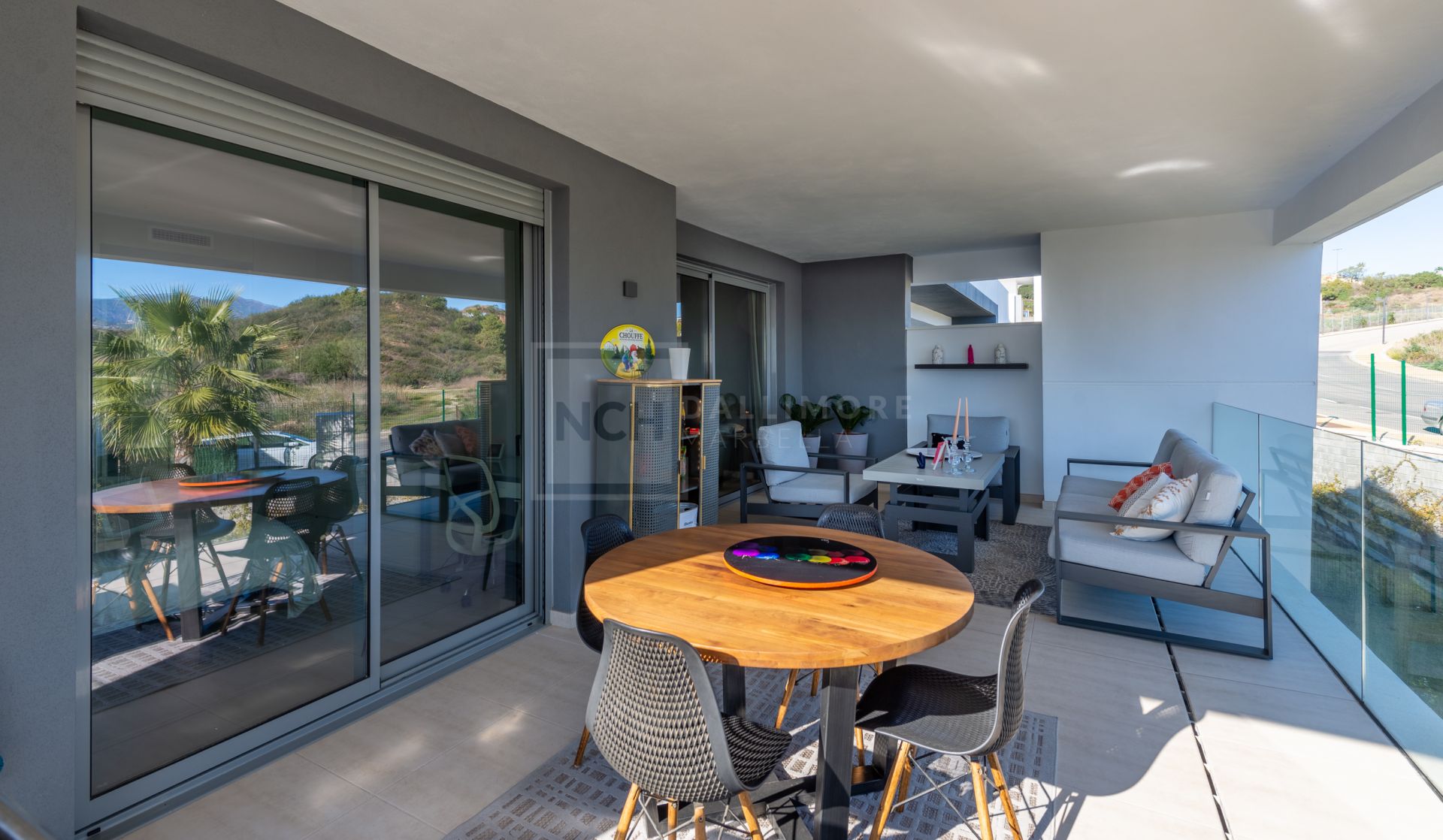 Nuevo Apartamento Moderno con las mejores comodidades en Selwo Estepona