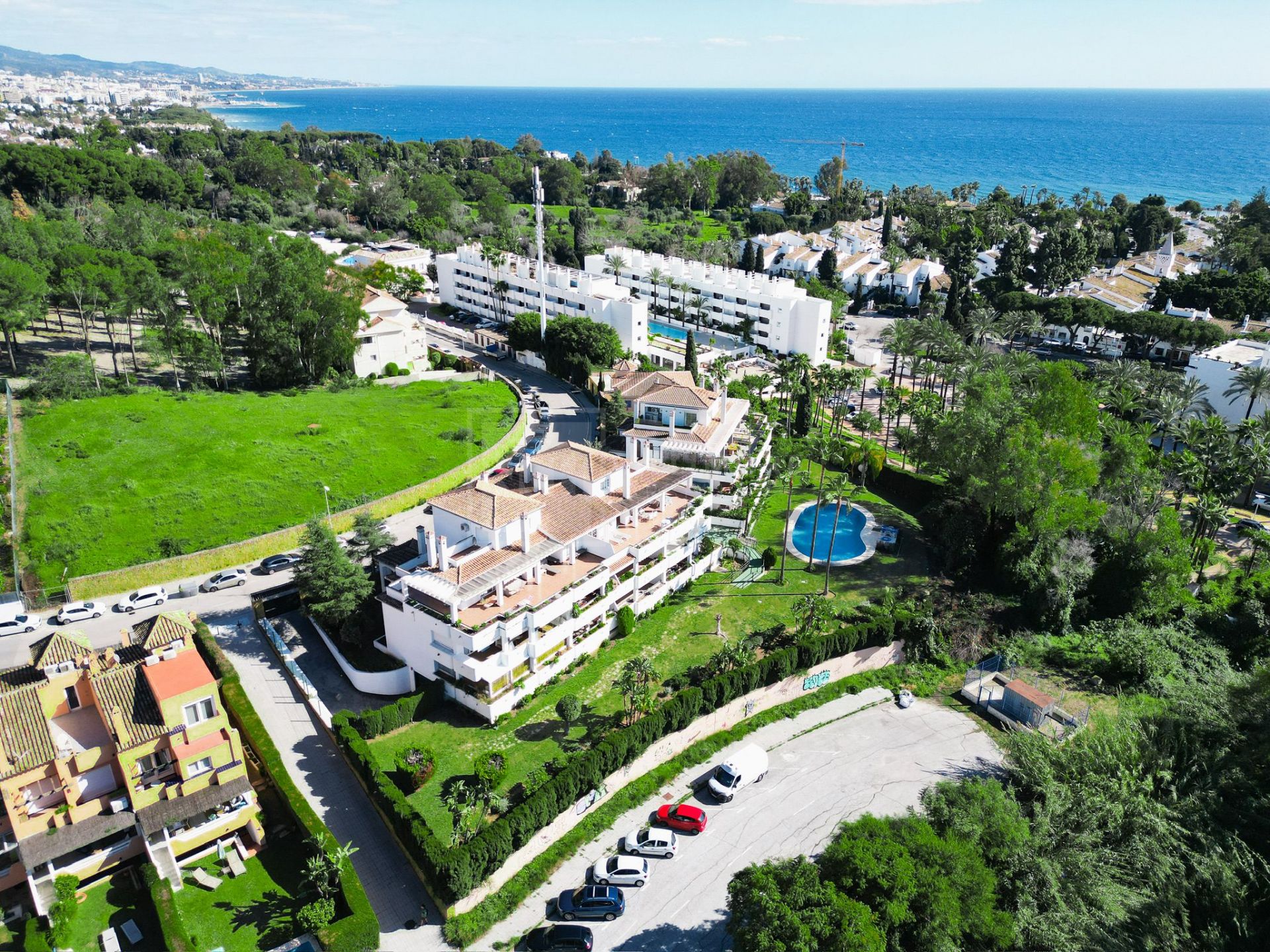 3-Bedroom Apartment Balcon de Puente Romano – Golden Mile, Marbella