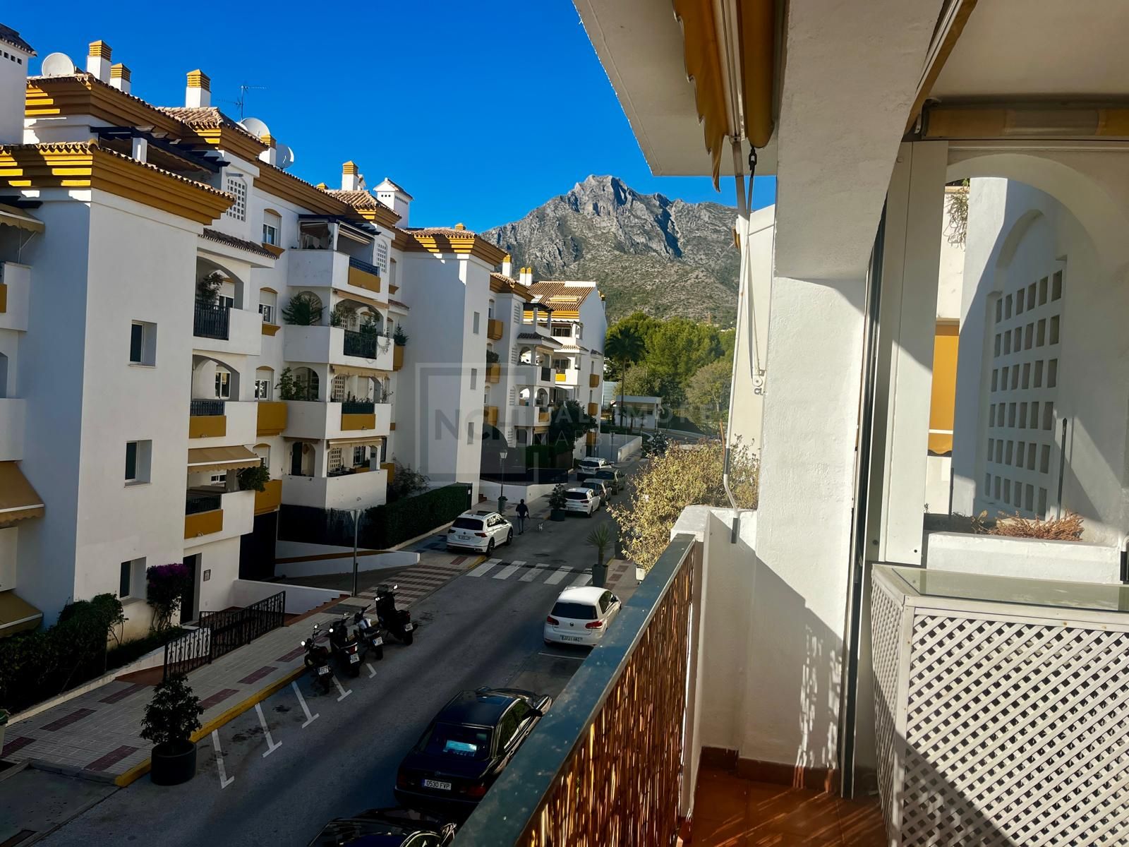 Espectacular Apartamento Esquinero en la Prestigiosa Milla de Oro