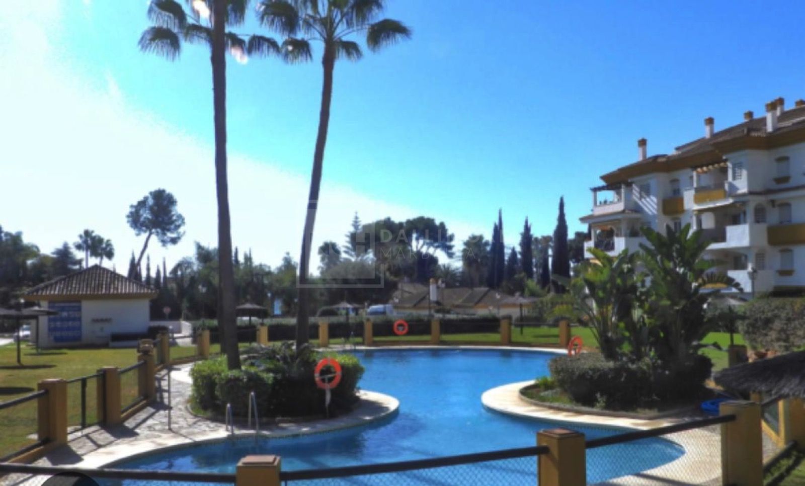 Espectacular Apartamento Esquinero en la Prestigiosa Milla de Oro