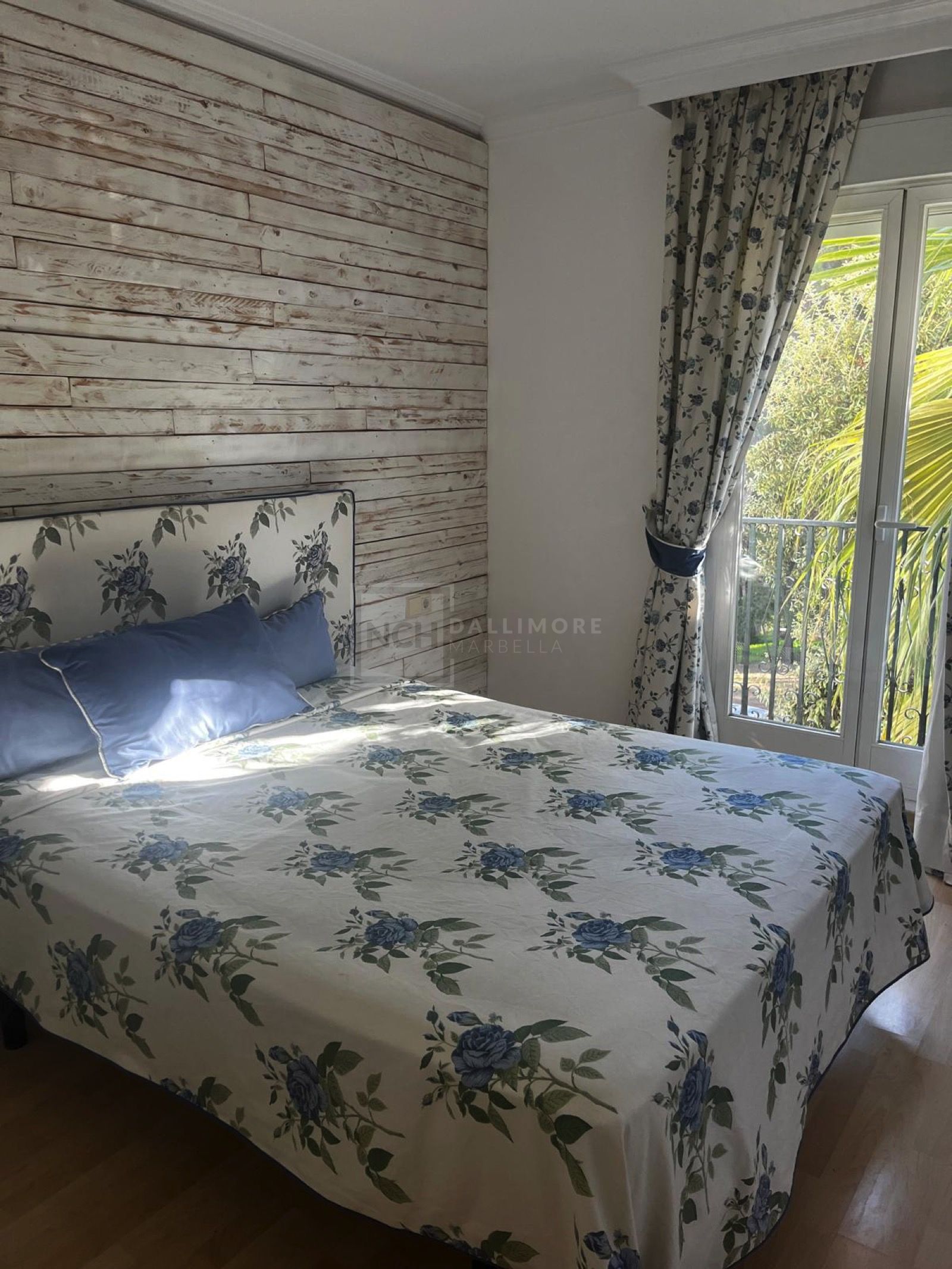 Espectacular Apartamento Esquinero en la Prestigiosa Milla de Oro