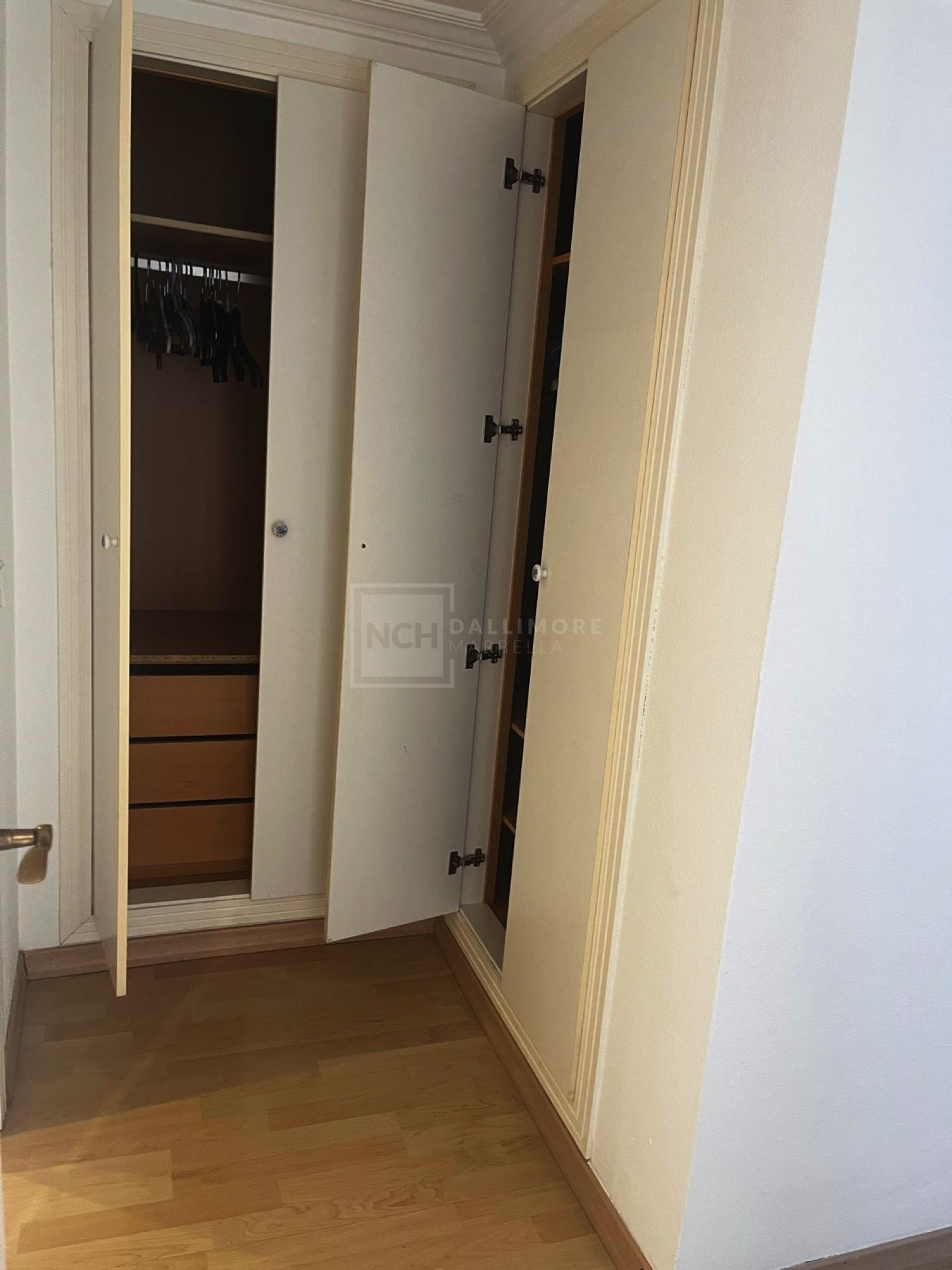 Espectacular Apartamento Esquinero en la Prestigiosa Milla de Oro