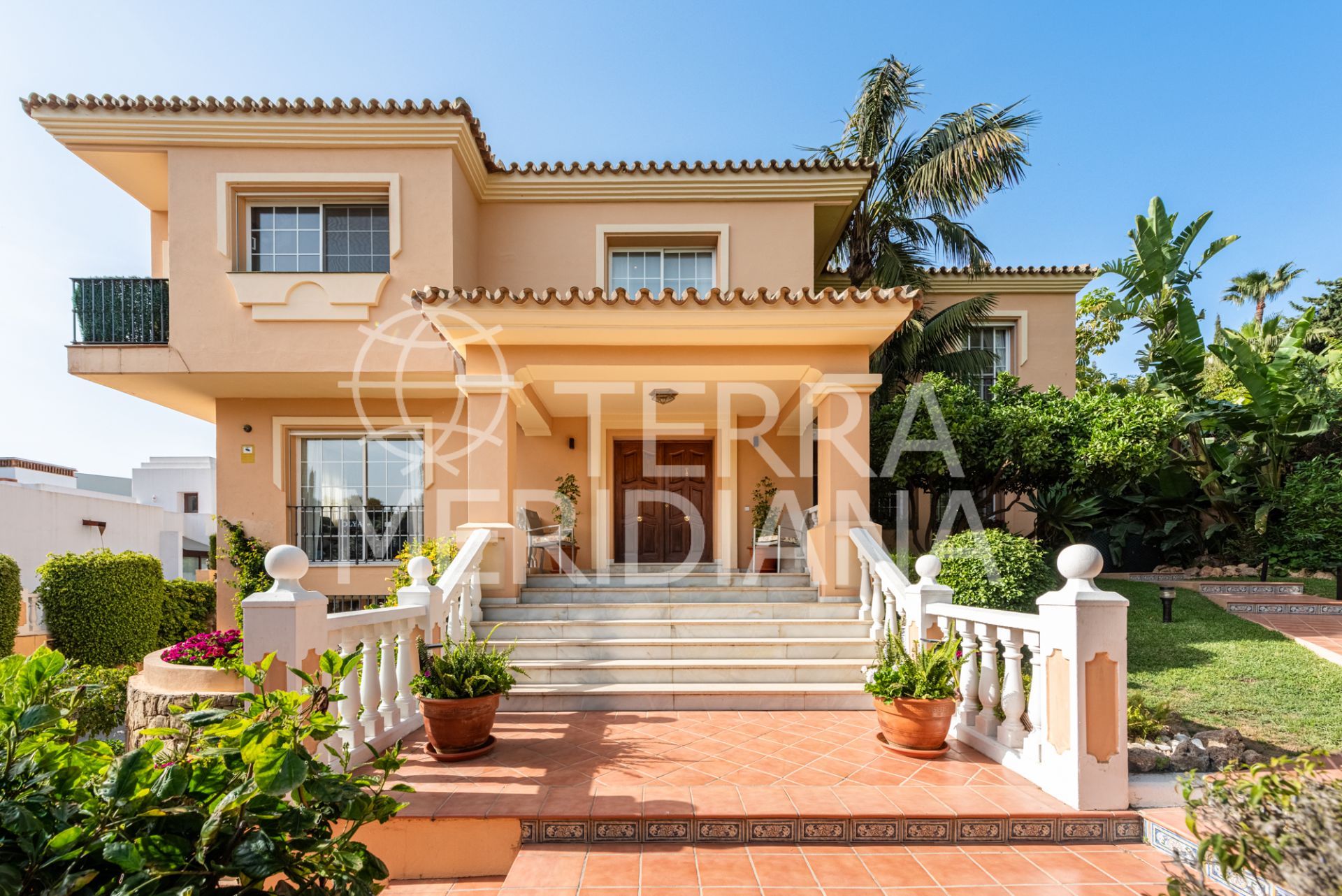 Villa in Atalaya de Rio Verde, Marbella