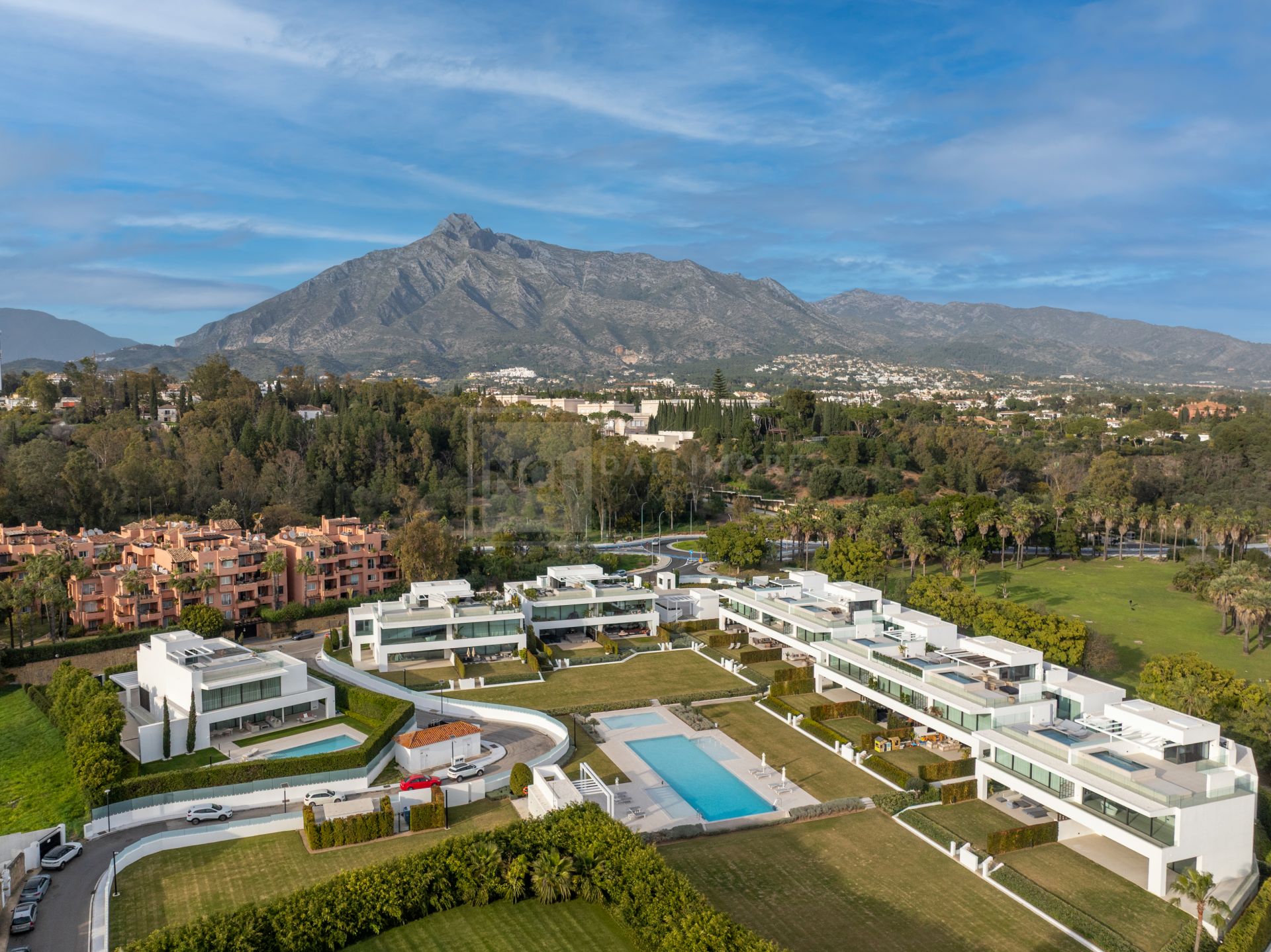 Contemporary Masterpiece With Rooftop Pool In Marbella’s Most Prestigious Golden Mile