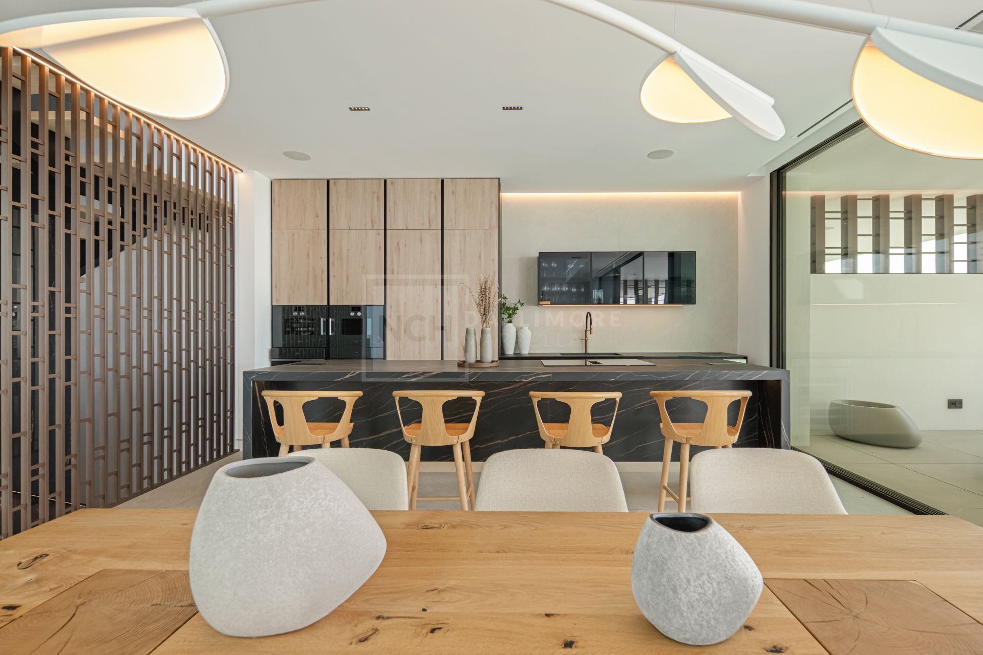 Contemporary Masterpiece With Rooftop Pool In Marbella’s Most Prestigious Golden Mile