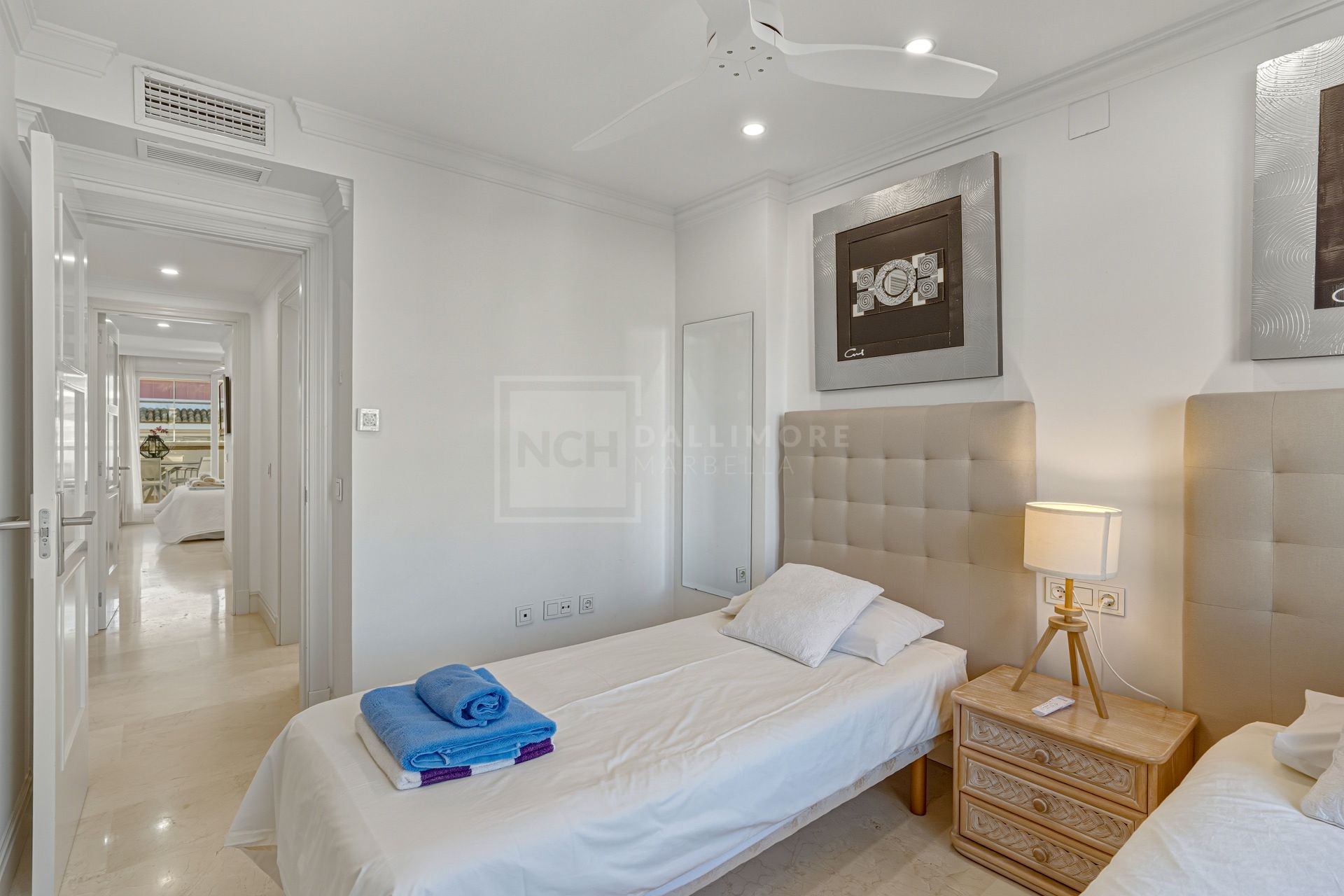 Excellent, fully renovated, three bedroom first floor apartment on Marbella’s Golden Mile