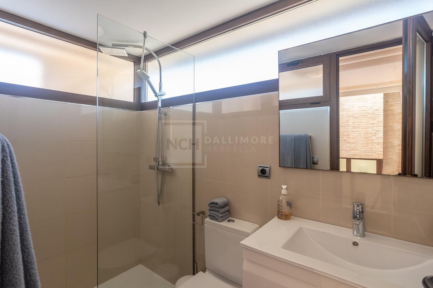 2-Bedroom Beachside Penthouse on The New Golden Mile, Estepona