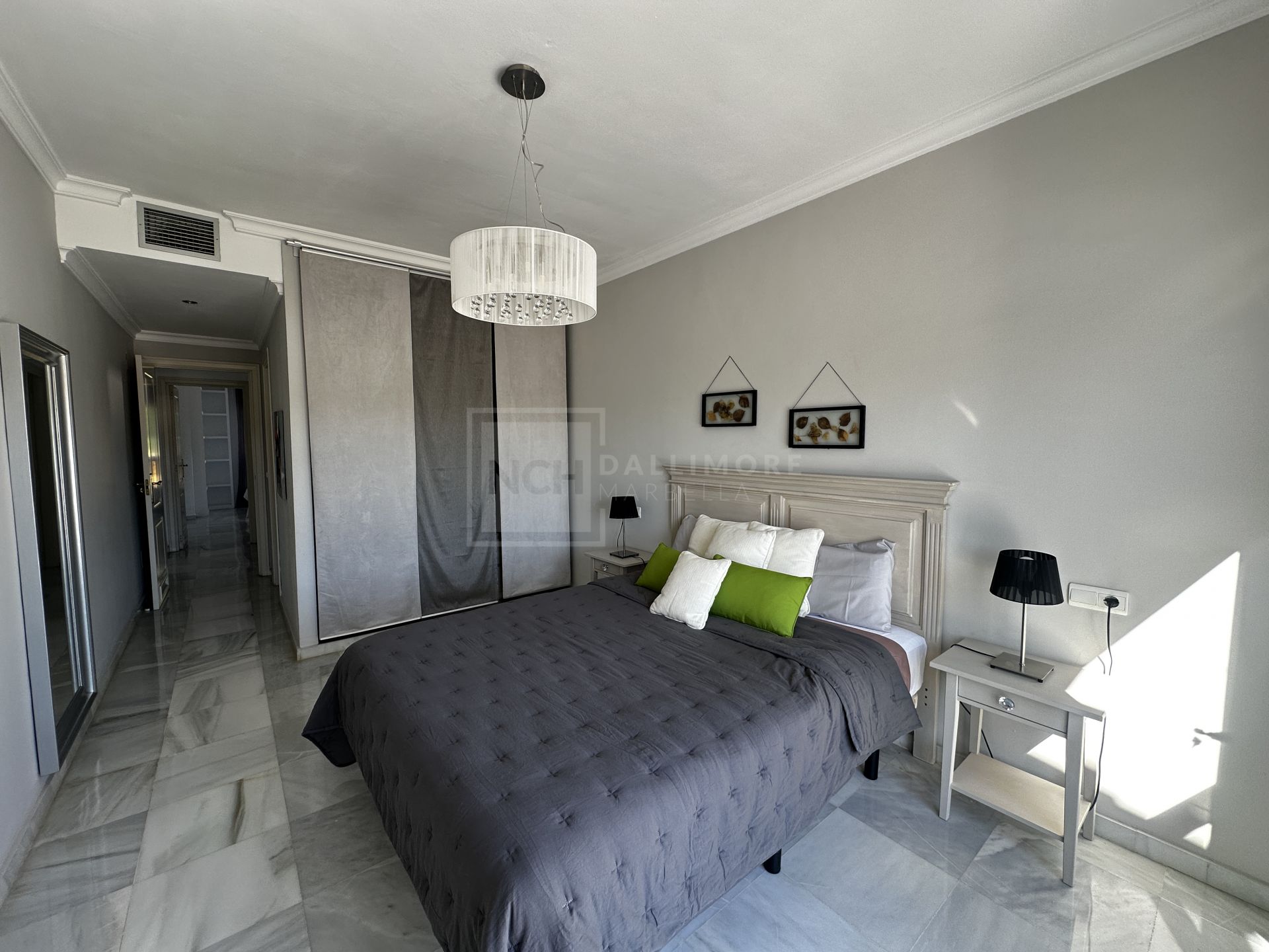 Apartamento de gran valor en Nueva Andalucía