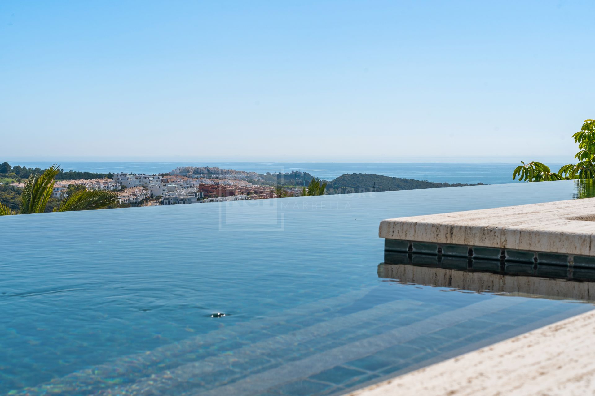 Secluded Villa With Infinity Pool and Open Sea and Golf Views