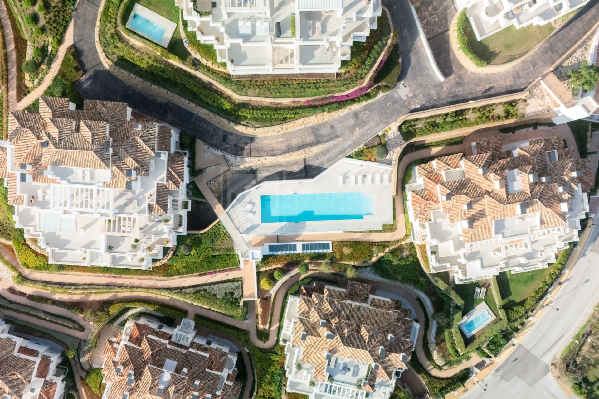 IMPRESIONANTE APARTAMENTO EN MARBELLA