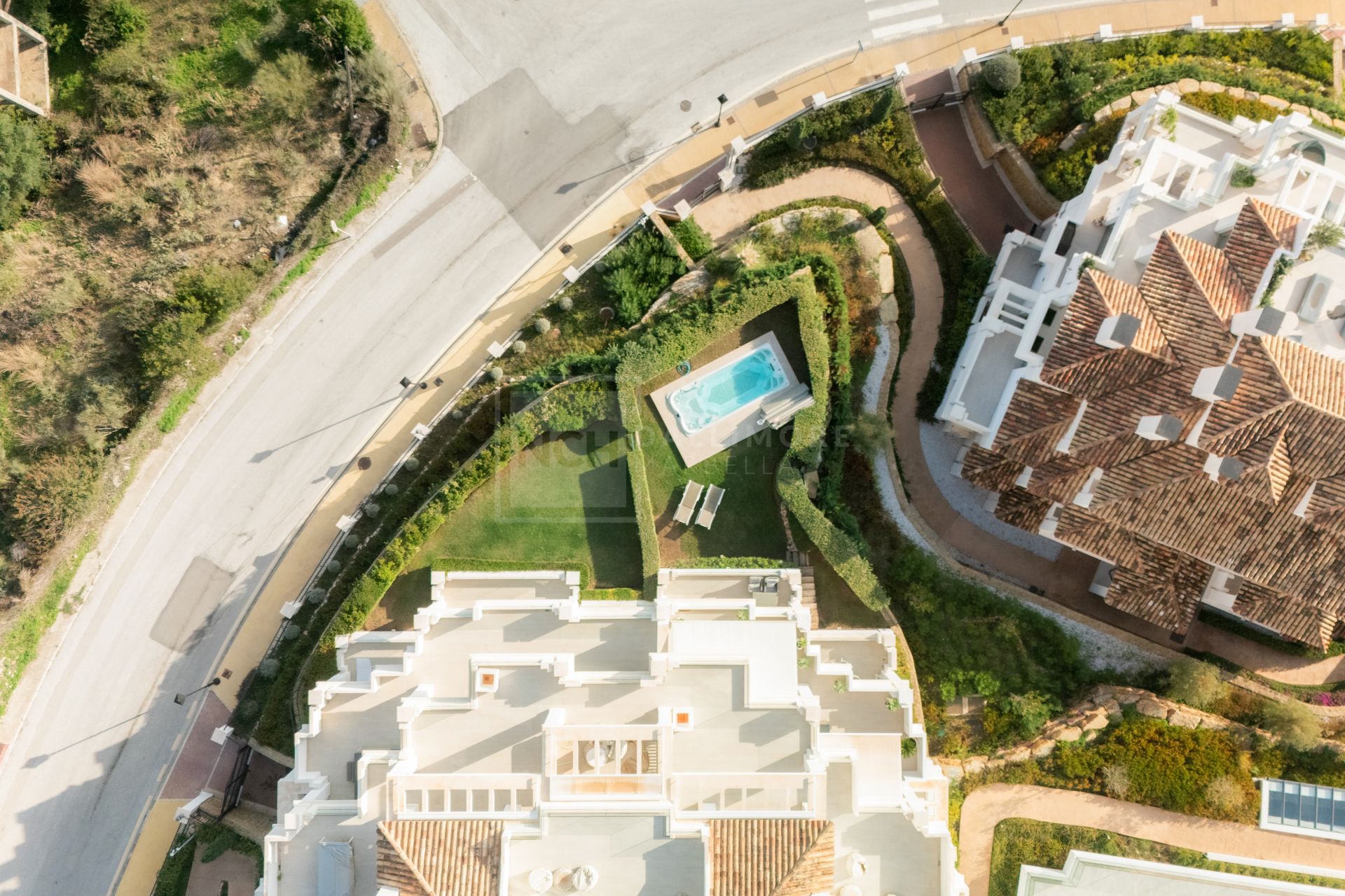 IMPRESIONANTE APARTAMENTO EN MARBELLA