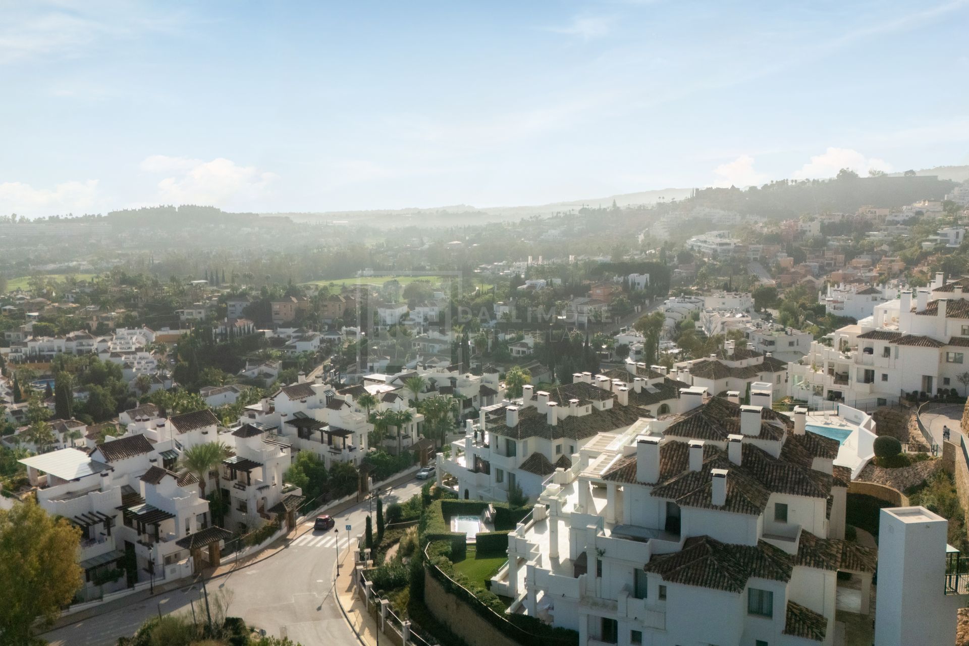 IMPRESIONANTE APARTAMENTO EN MARBELLA
