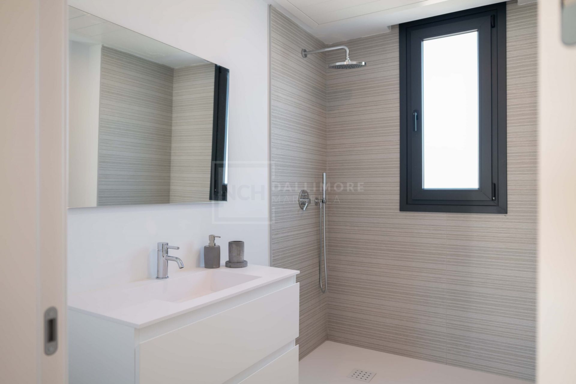 Brand New 3-Bedroom Penthouse With Sea Views