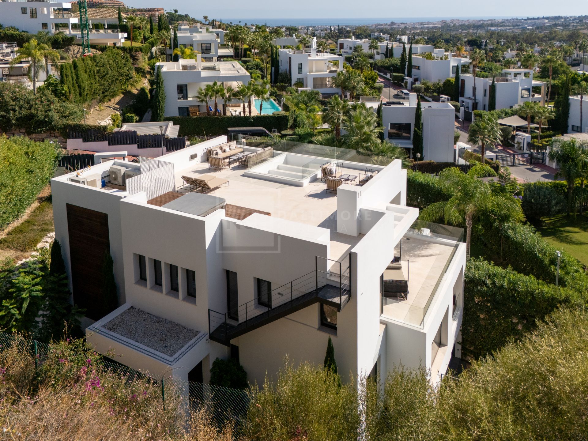 Six Bedroom Luxury Villa with Designer Interiors and Expansive Outdoor Living