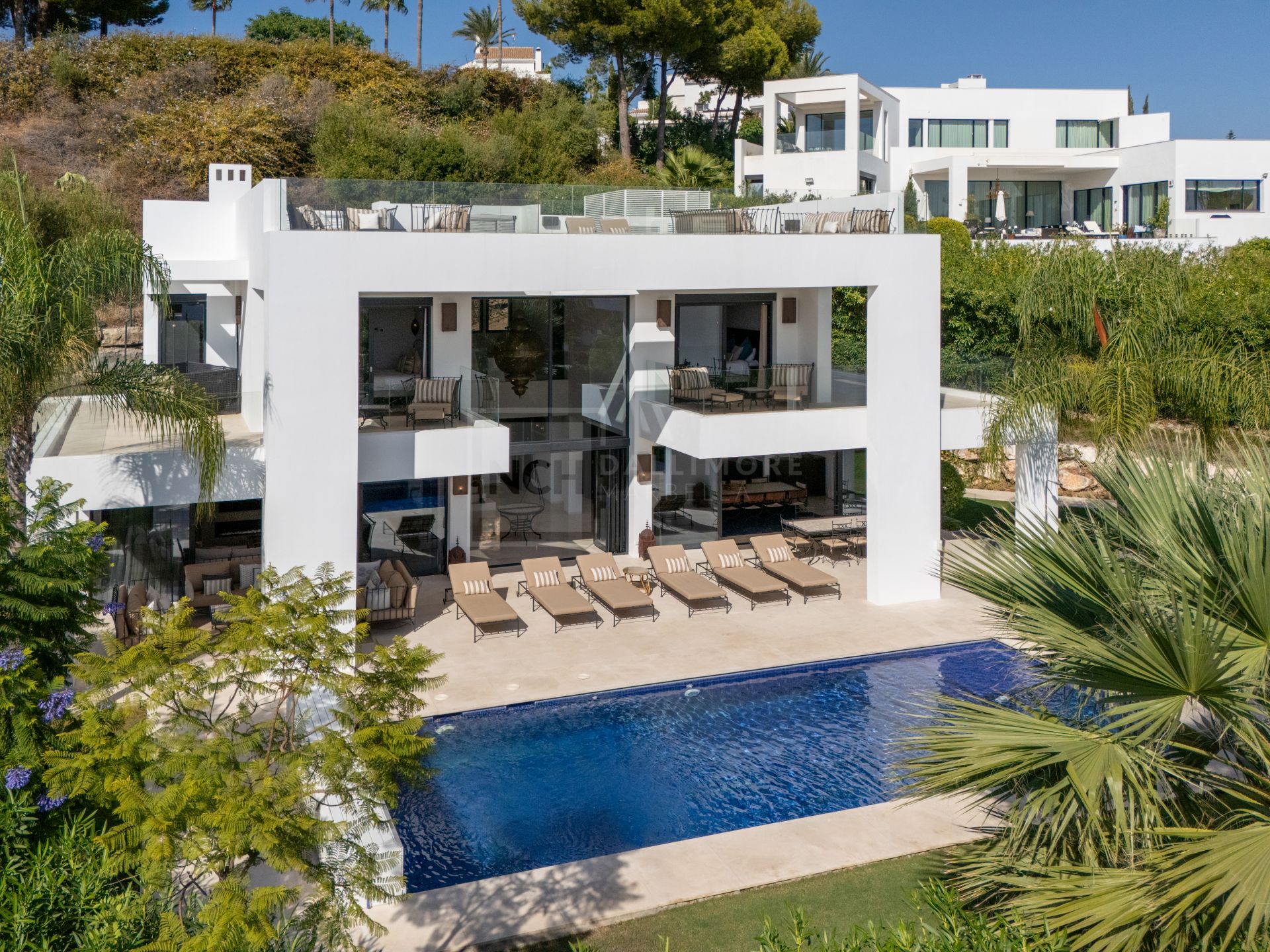 Six Bedroom Luxury Villa with Designer Interiors and Expansive Outdoor Living