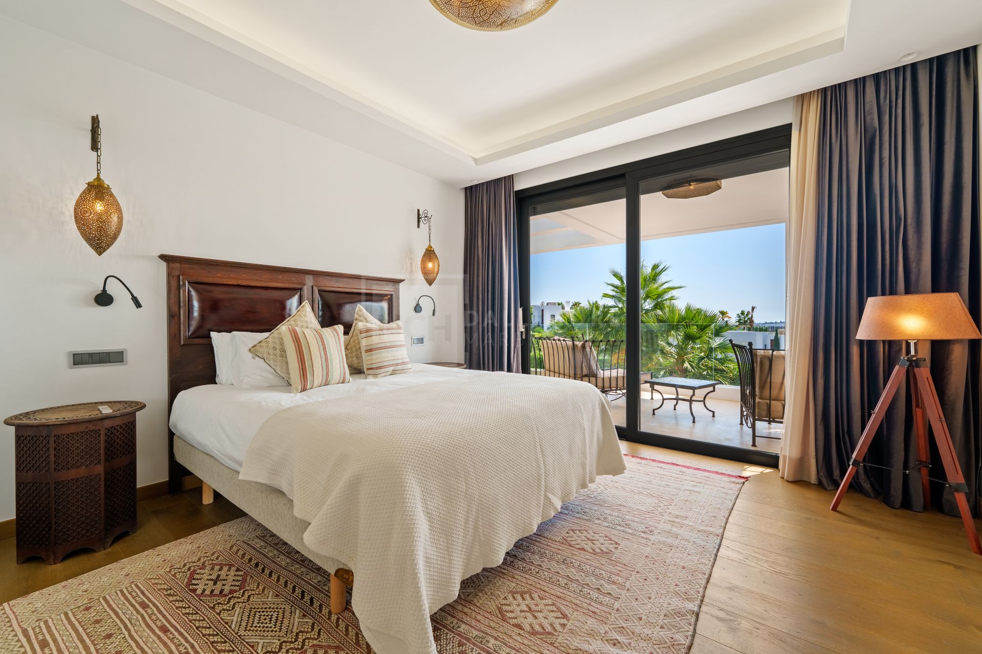 Six Bedroom Luxury Villa with Designer Interiors and Expansive Outdoor Living