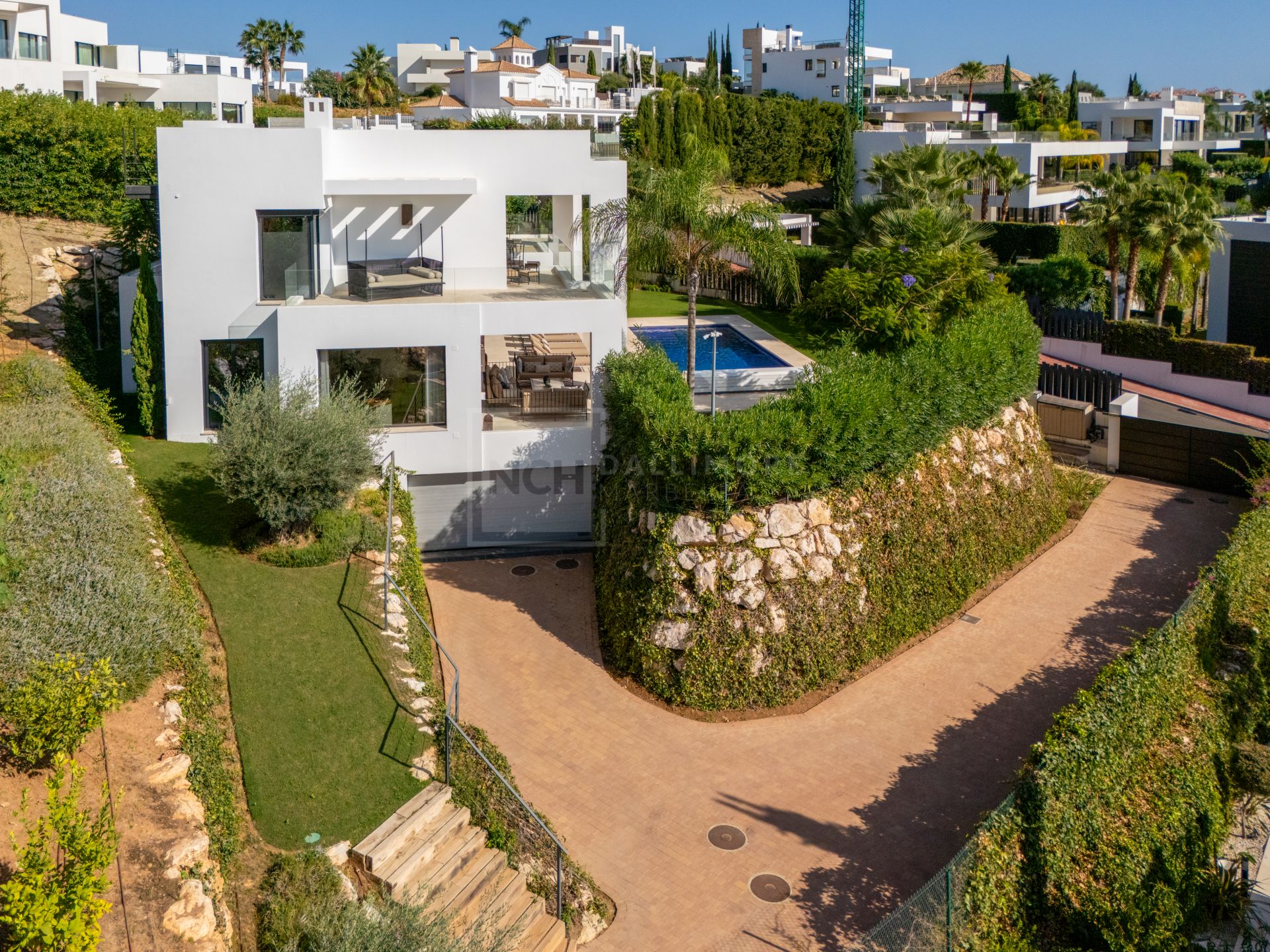 Six Bedroom Luxury Villa with Designer Interiors and Expansive Outdoor Living