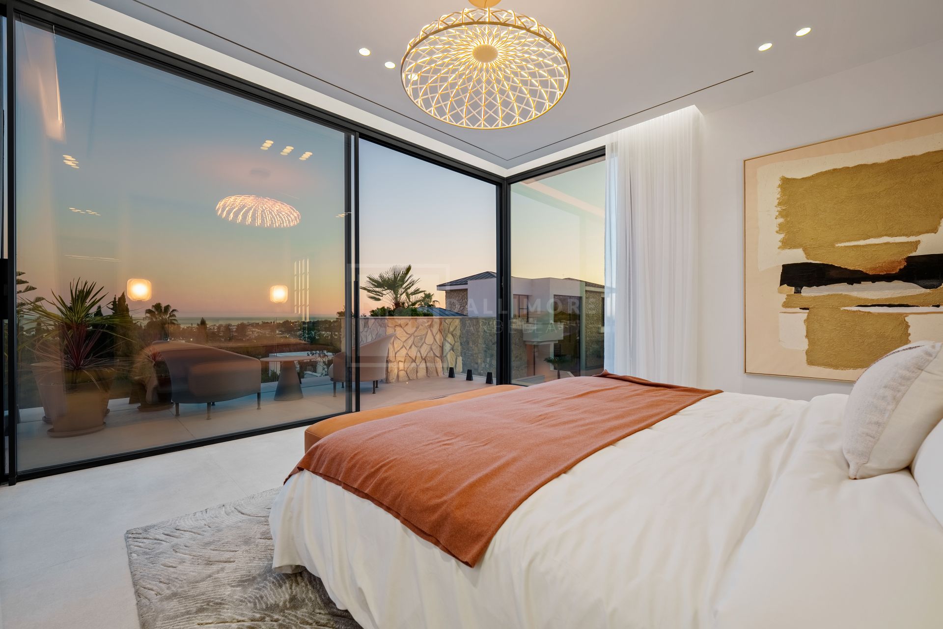 Stunning Modern Residence With Infinity Pool And Open Views In Benahavís