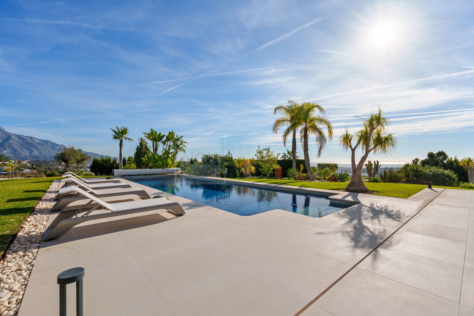 Residencia excepcional de 9 dormitorios con casa de invitados y vistas impresionantes