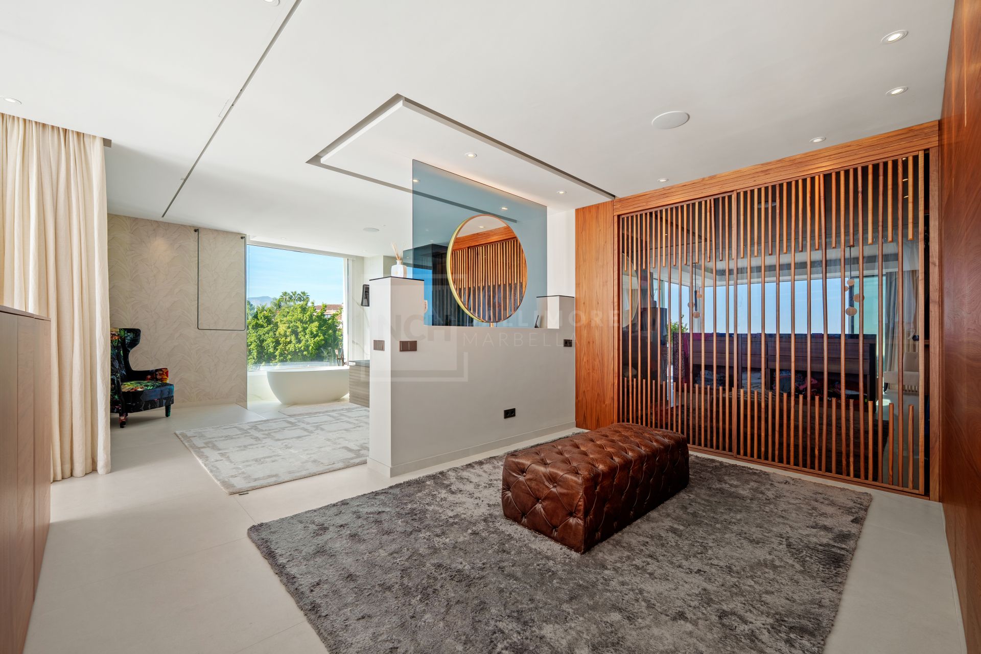 Residencia excepcional de 9 dormitorios con casa de invitados y vistas impresionantes