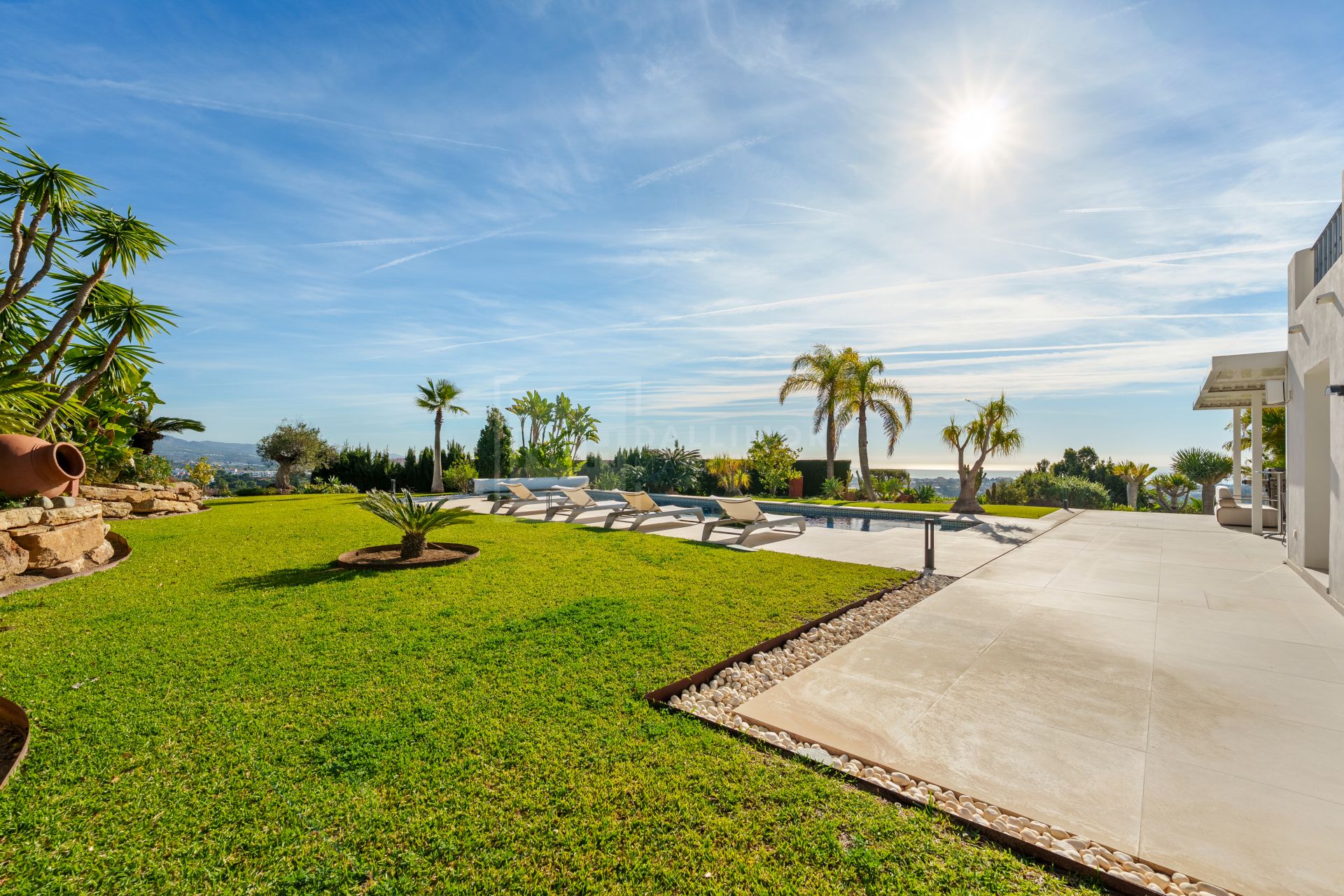 Residencia excepcional de 9 dormitorios con casa de invitados y vistas impresionantes