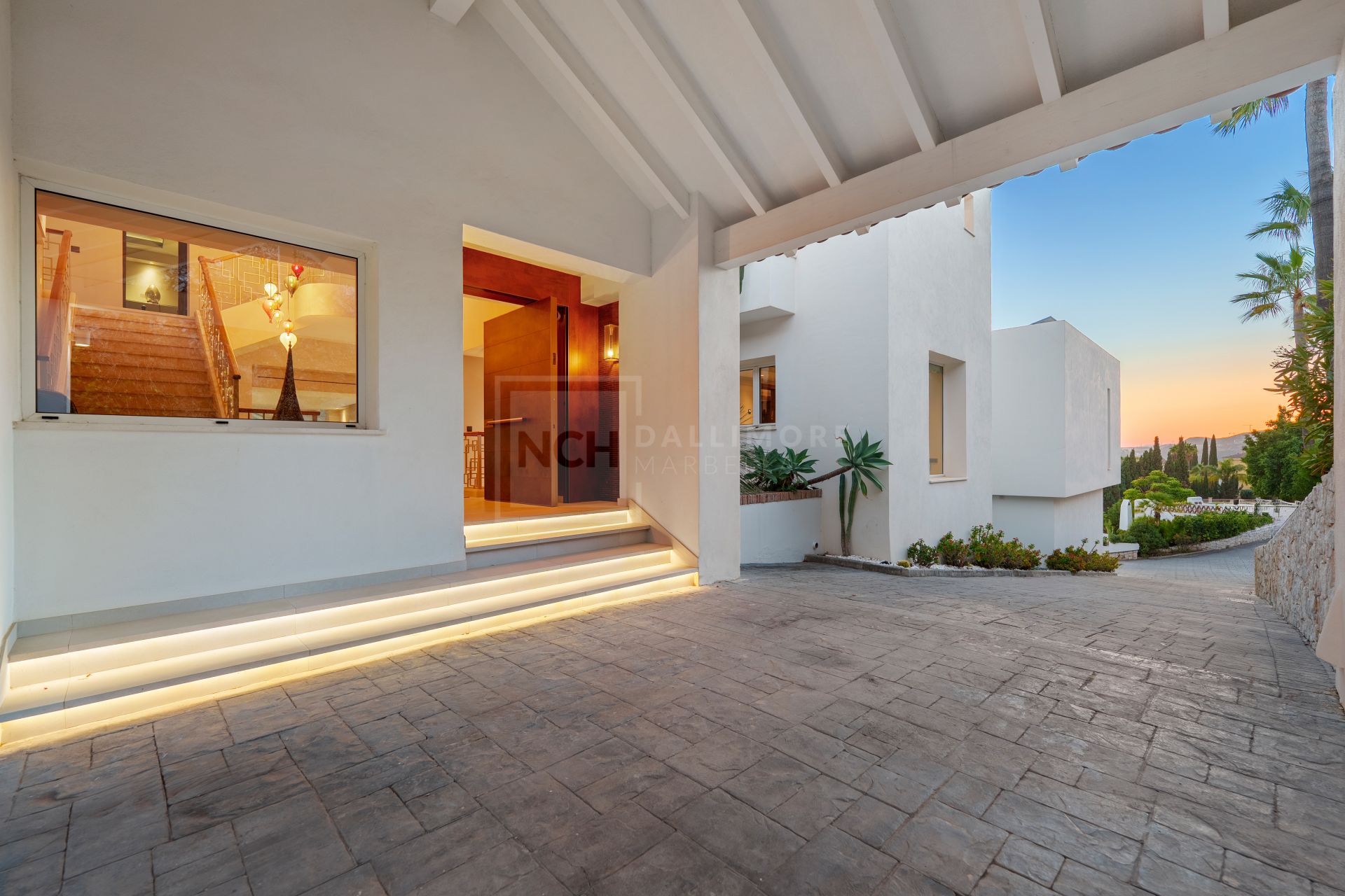 Residencia excepcional de 9 dormitorios con casa de invitados y vistas impresionantes