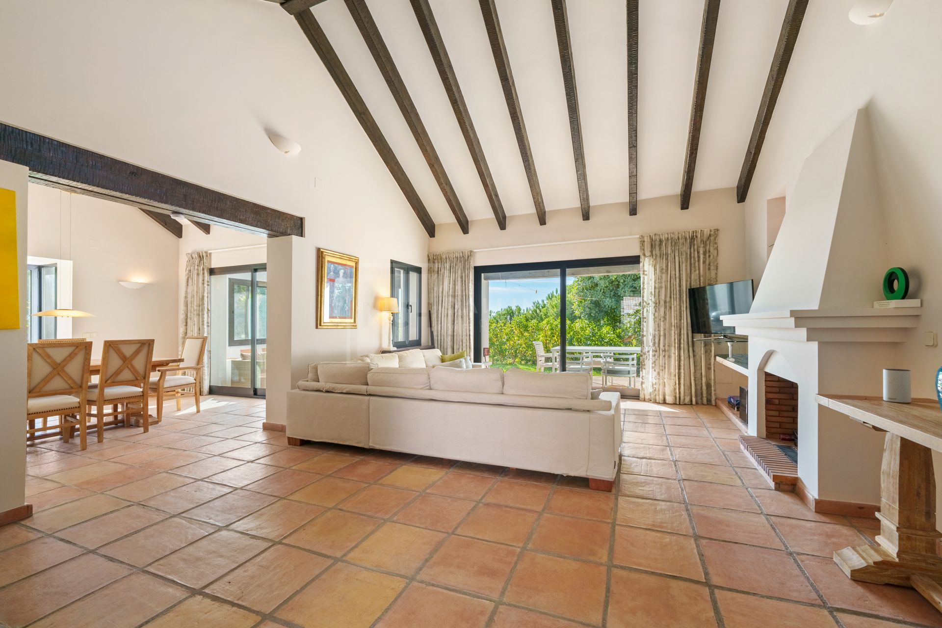 Residencia excepcional de 9 dormitorios con casa de invitados y vistas impresionantes