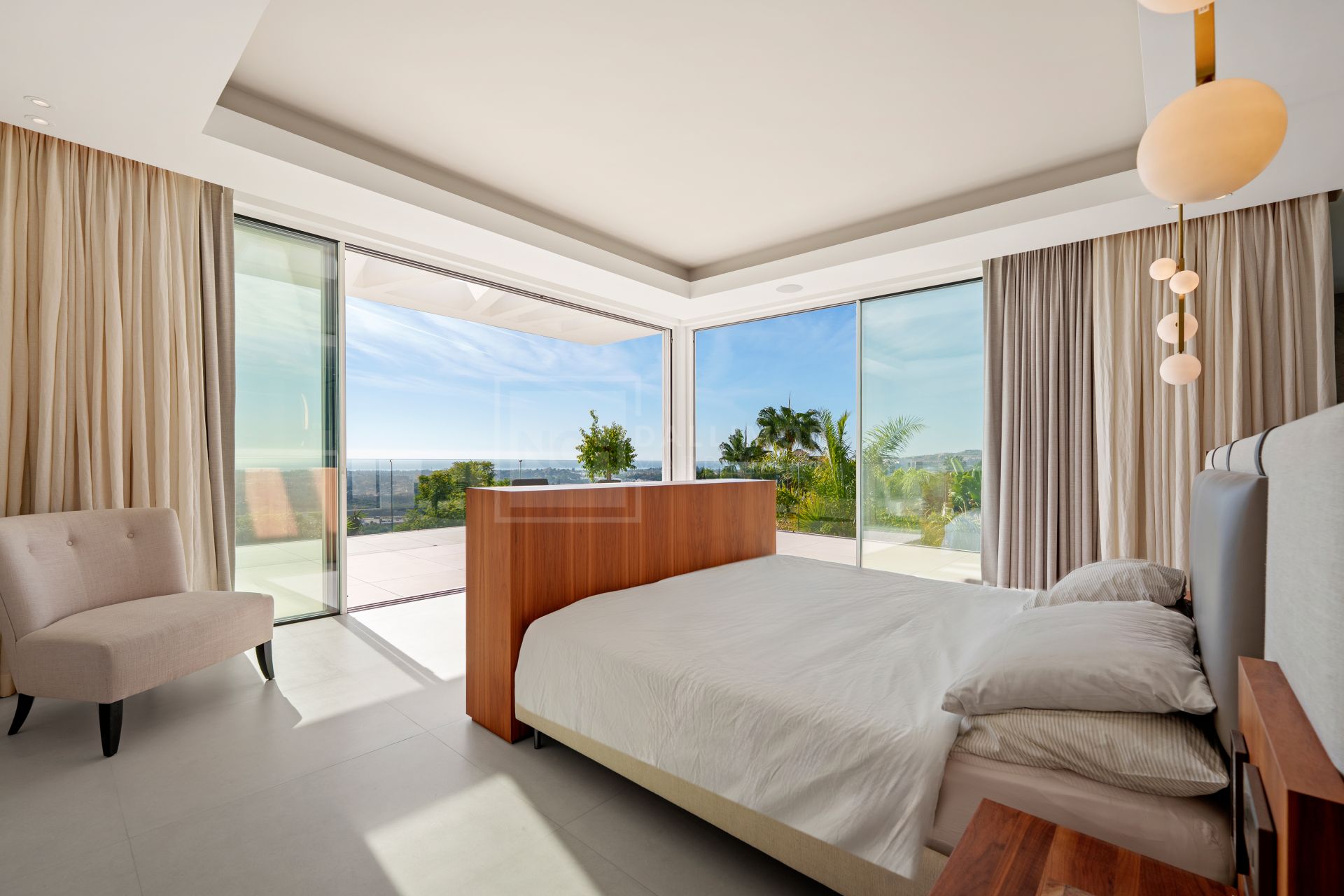 Residencia excepcional de 9 dormitorios con casa de invitados y vistas impresionantes