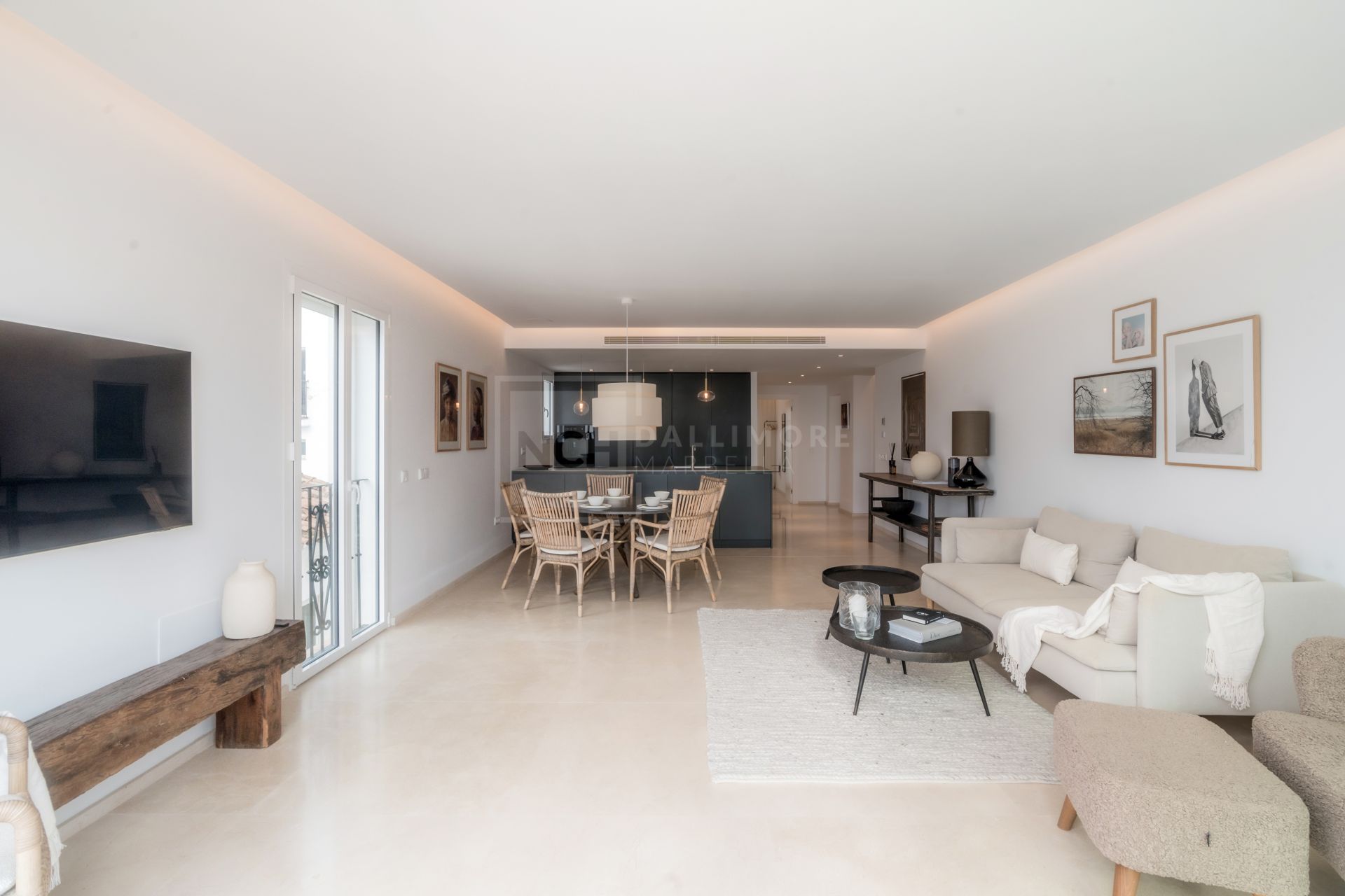 2-Bedroom Sea View Penthouse in Puerto Banus