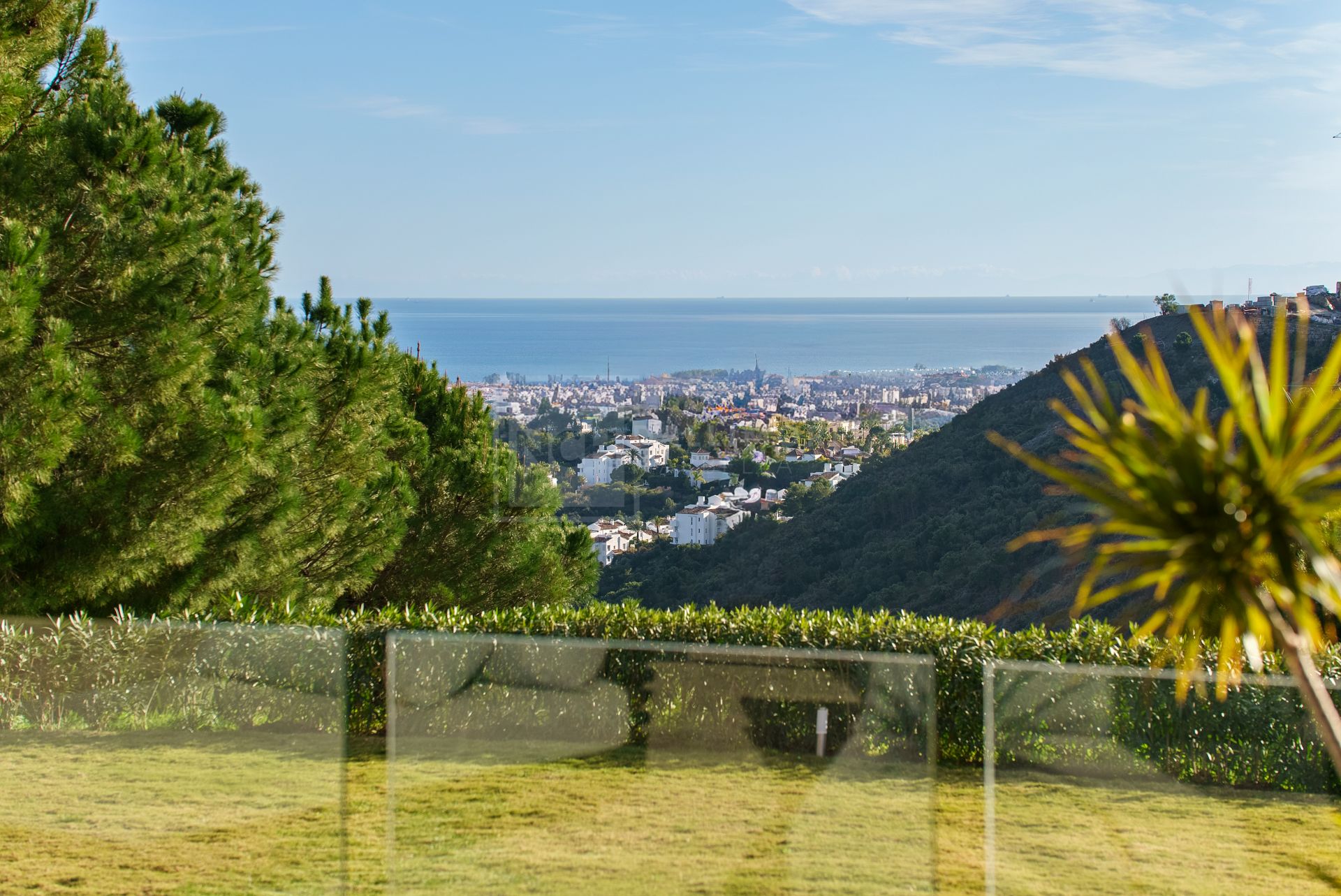 Striking Architectural Villa With Infinity Pool And Panoramic Views