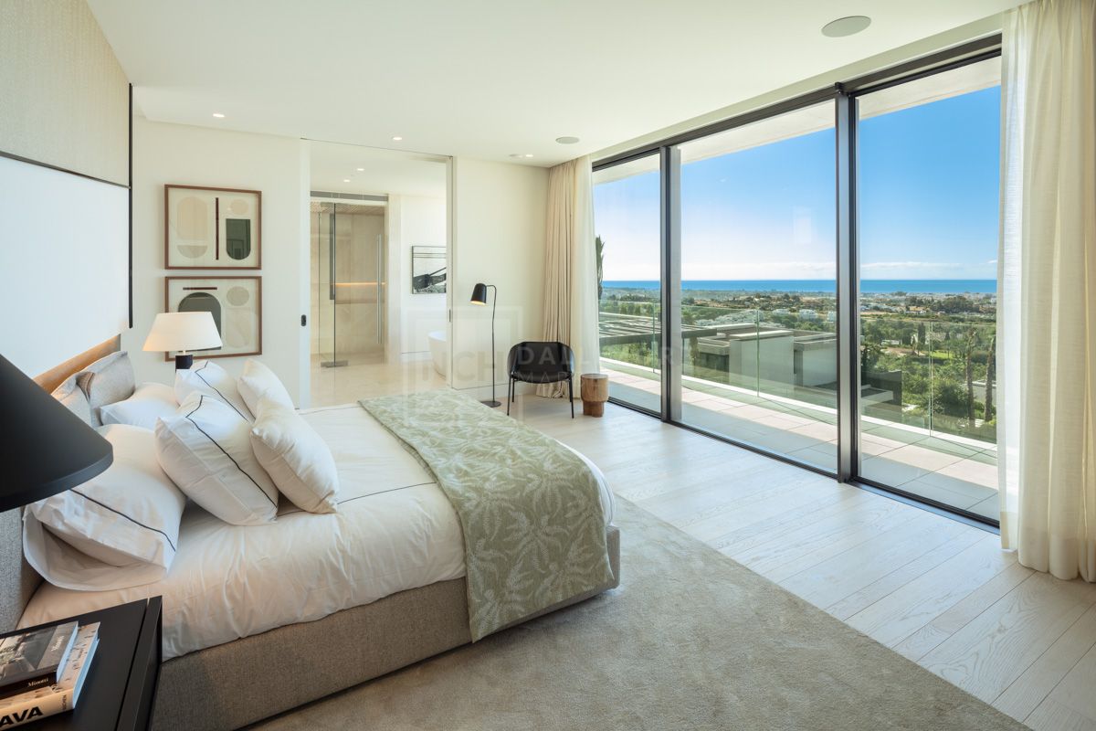 Modern Hillside Villa with Infinity Pool and Breathtaking Views over the Mediterranean