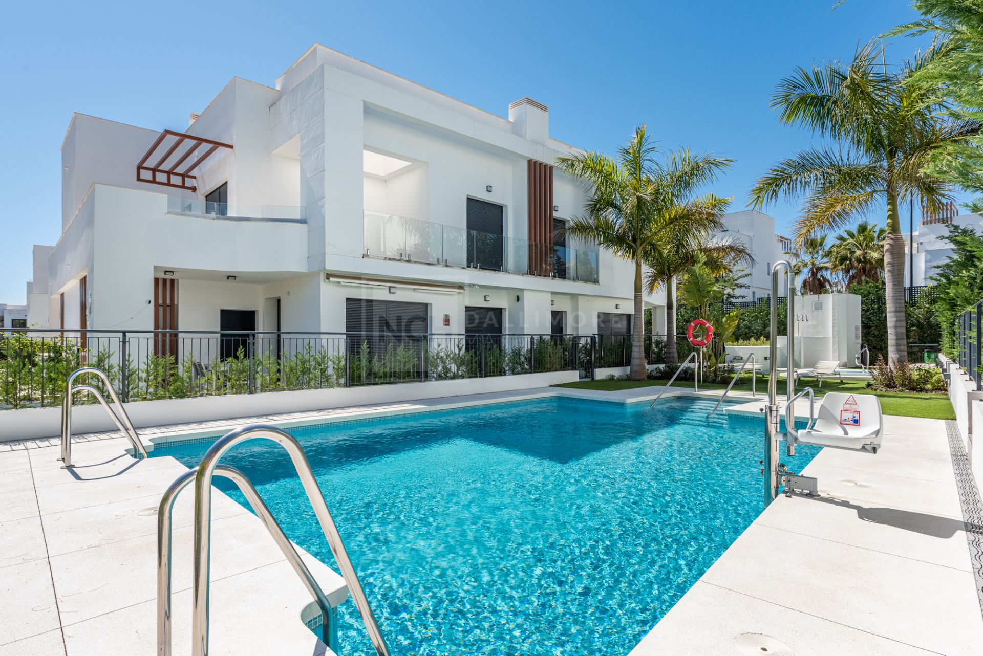 Casa de 4 dormitorios ubicada en la Nueva Milla de Oro