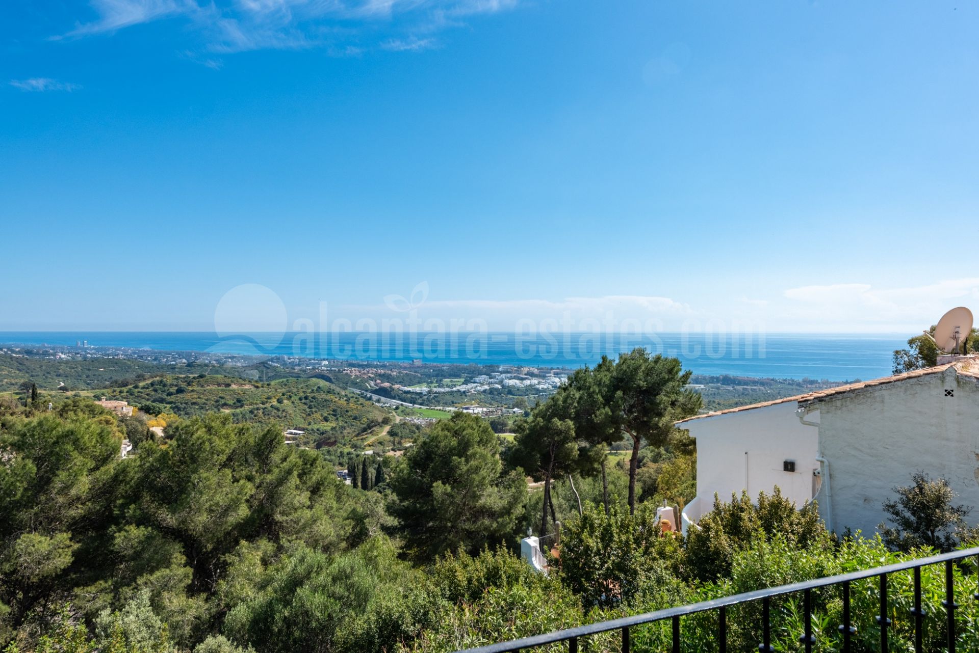 Town House in Los Altos de los Monteros, Marbella