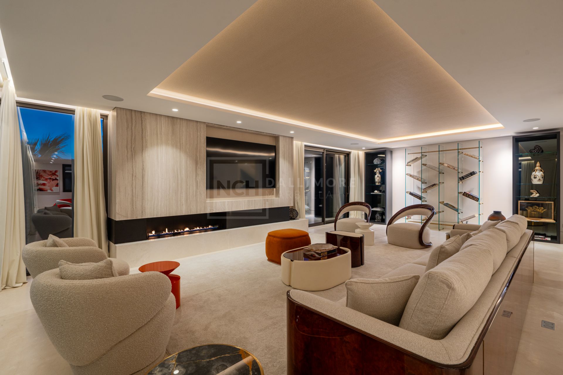 Stunning 5 Bedroom Designer Villa With Indoor Spa And Outdoor Living