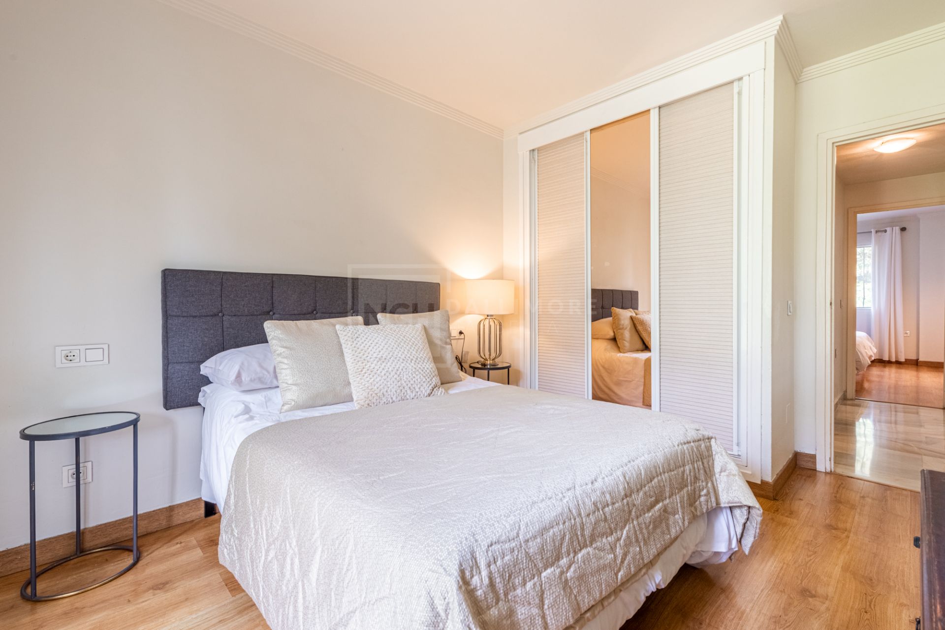 Increíble oportunidad: Apartamento de 2 dormitorios en Calahonda