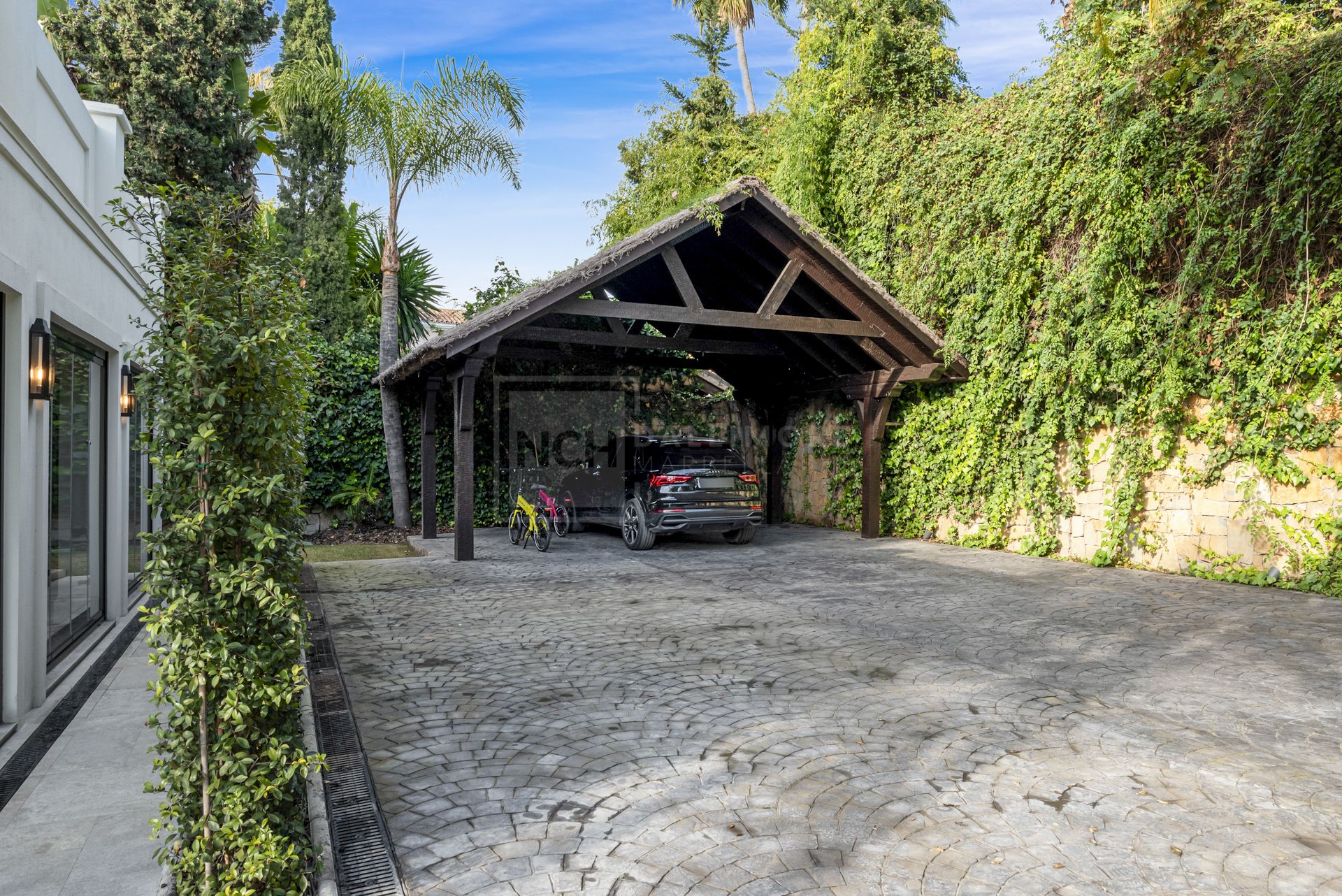 Elegant Contemporary Villa With Poolside Lounge And Premium Interiors