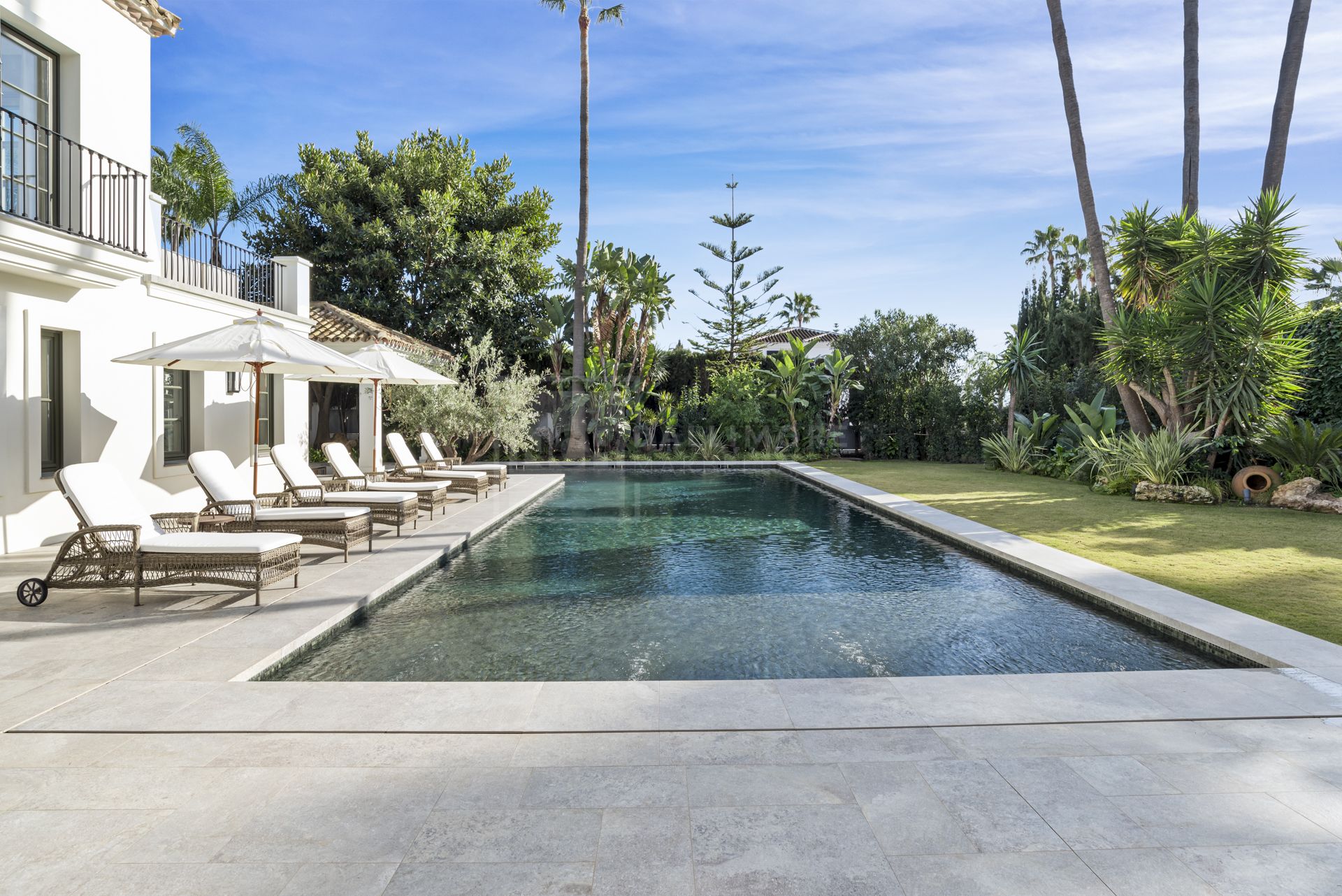 Elegant Contemporary Villa With Poolside Lounge And Premium Interiors