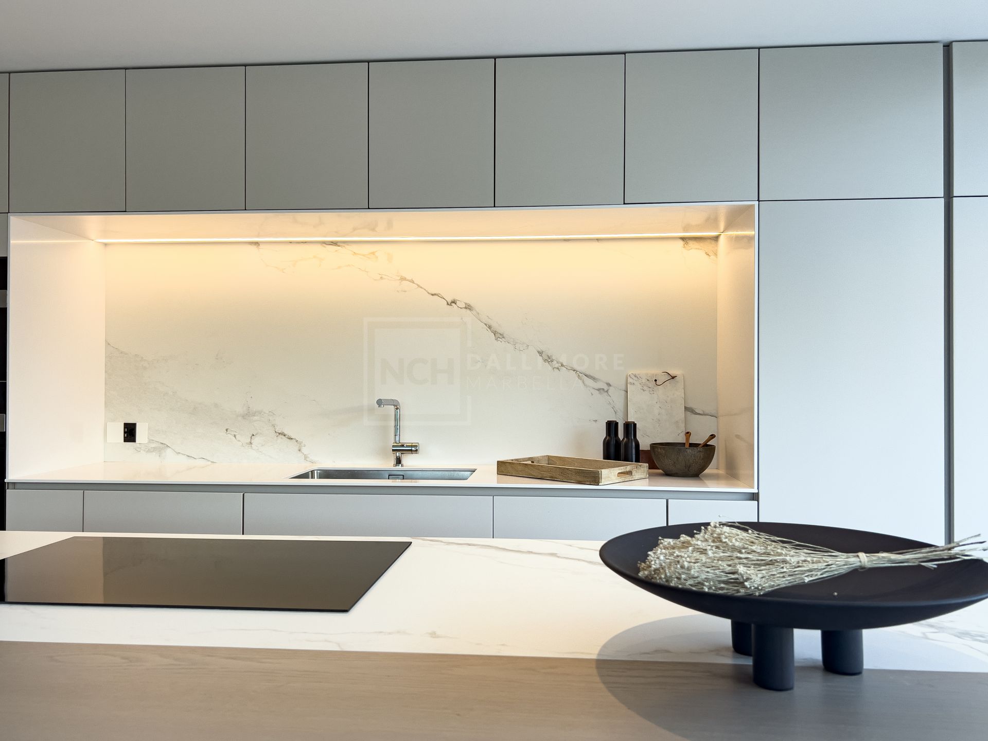 Modern 4-bedroom Penthouse in La Quinta