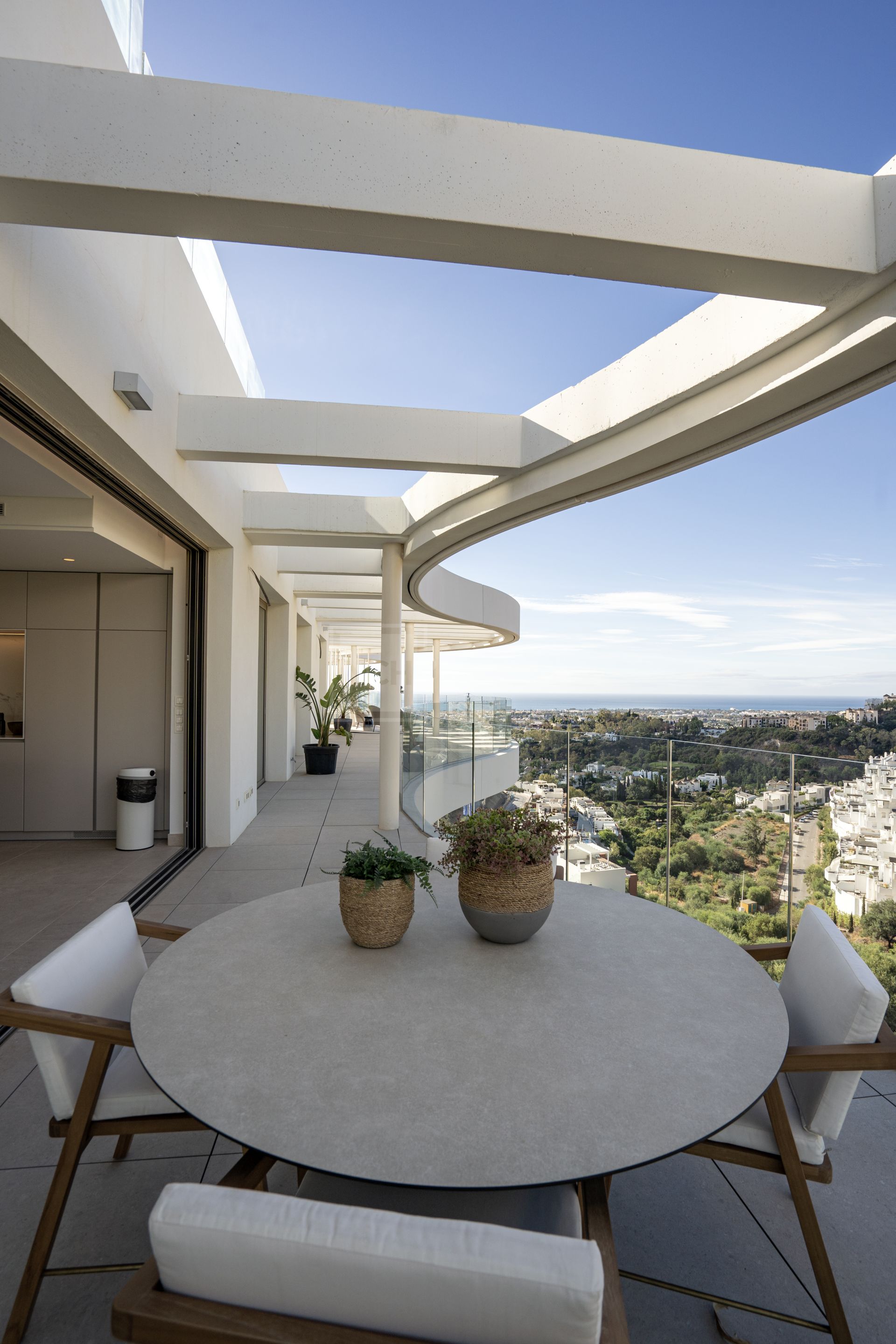 Modern 4-bedroom Penthouse in La Quinta