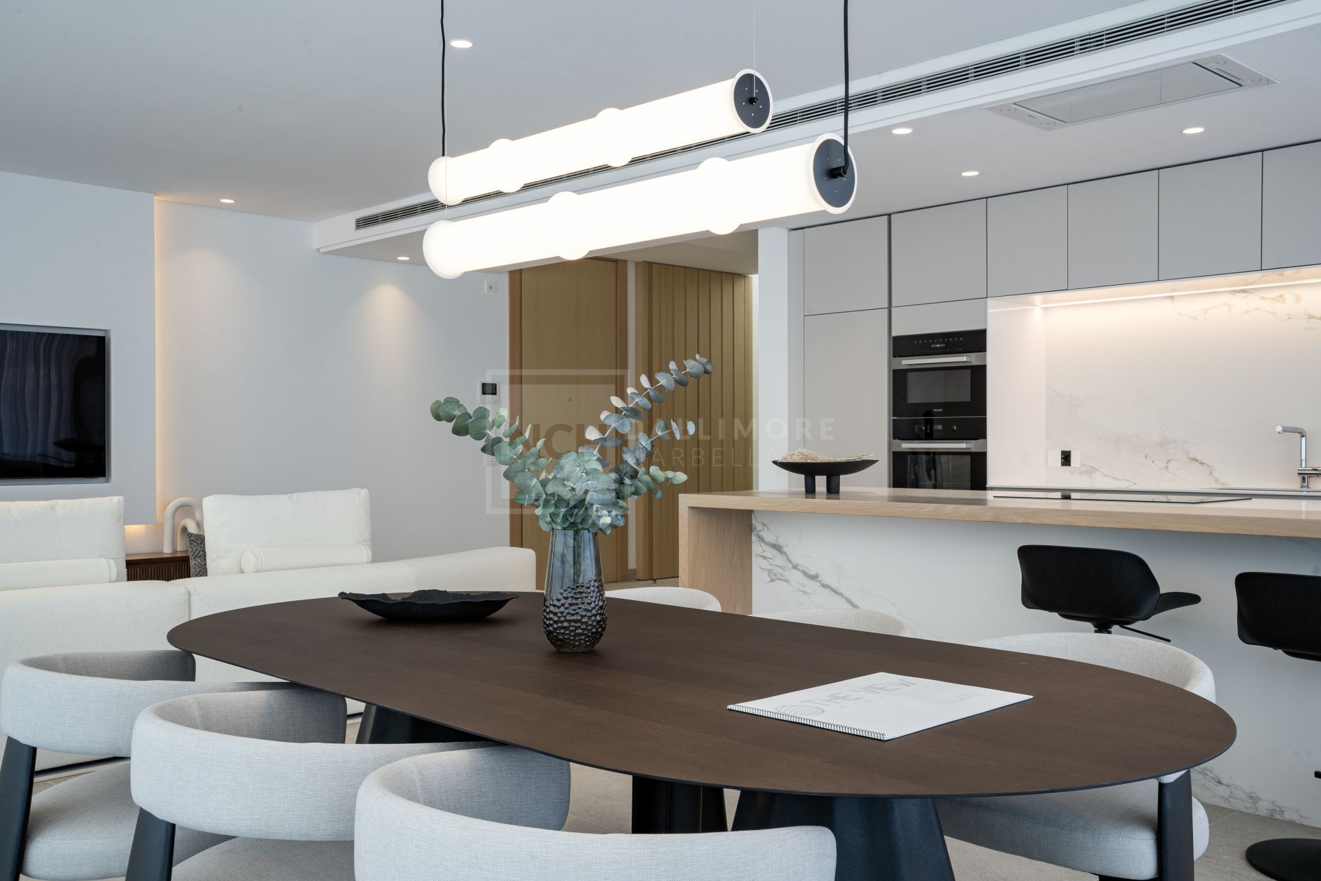 Modern 4-bedroom Penthouse in La Quinta