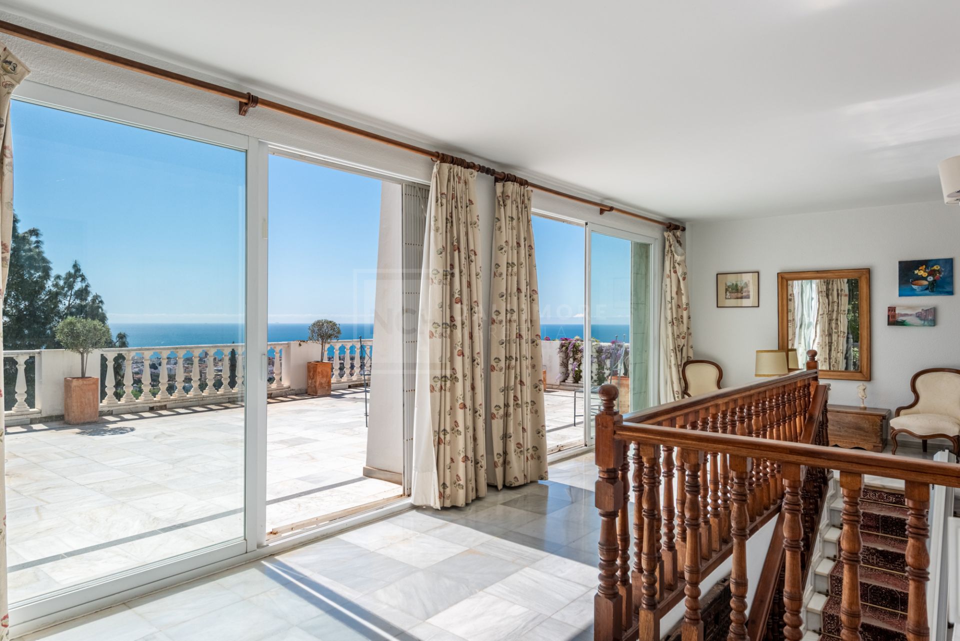 Charming Villa with Panoramic Sea Views in La Montua, Marbella