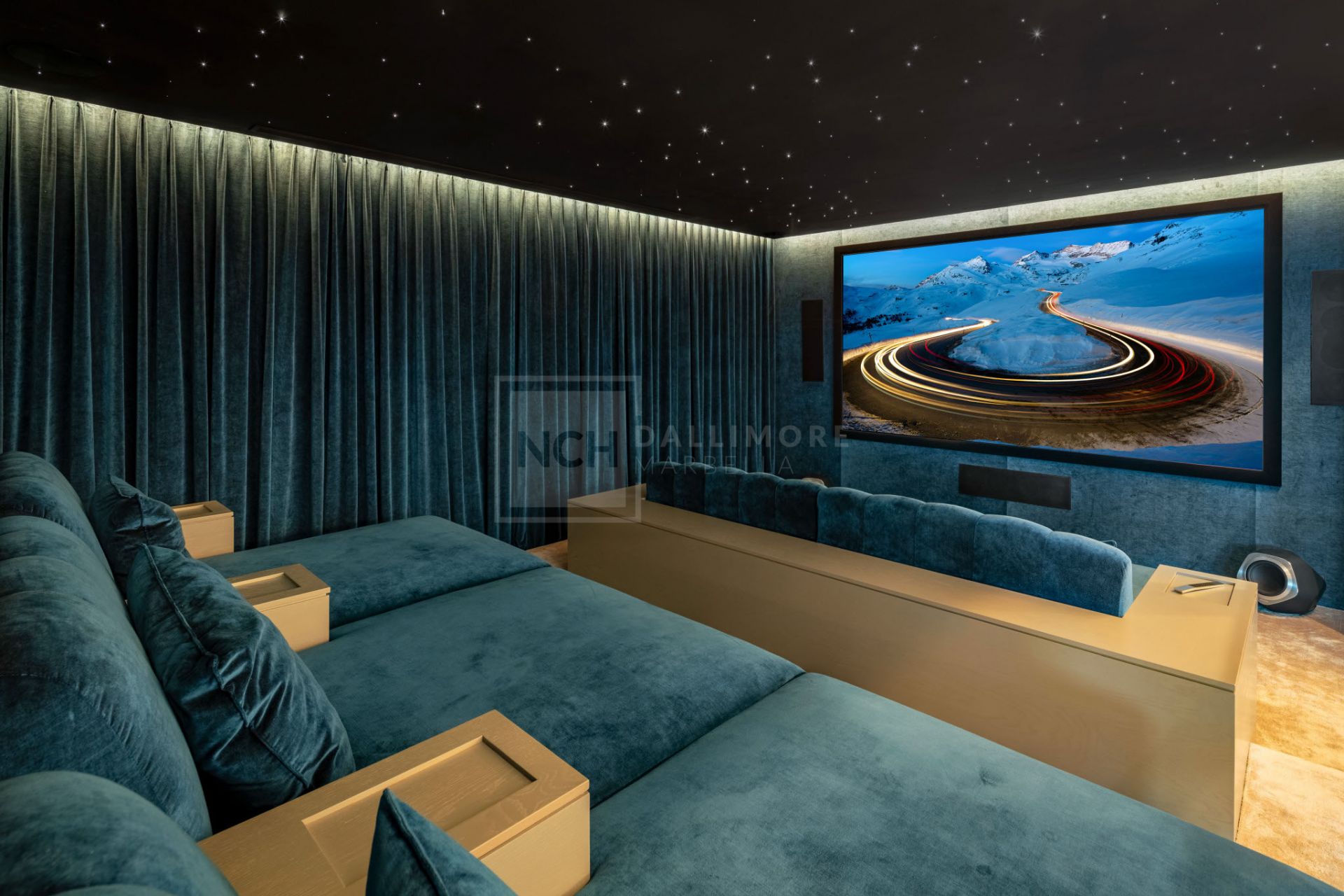 Impresionante villa de lujo con vistas ininterrumpidas al mar