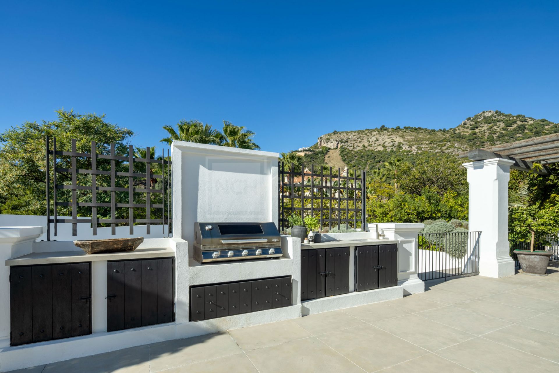 Impresionante villa de lujo con vistas ininterrumpidas al mar