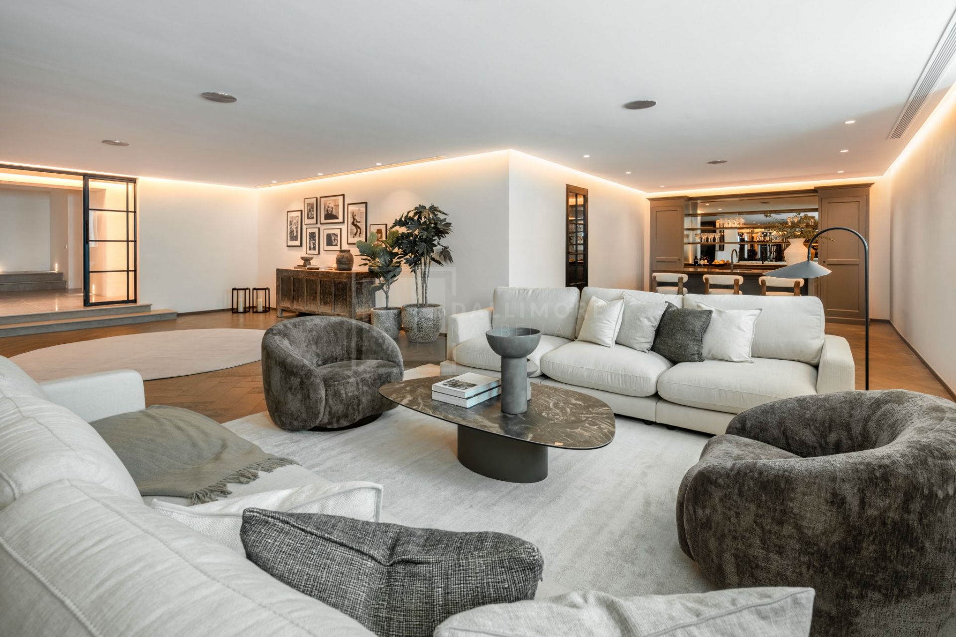 Impresionante villa de lujo con vistas ininterrumpidas al mar