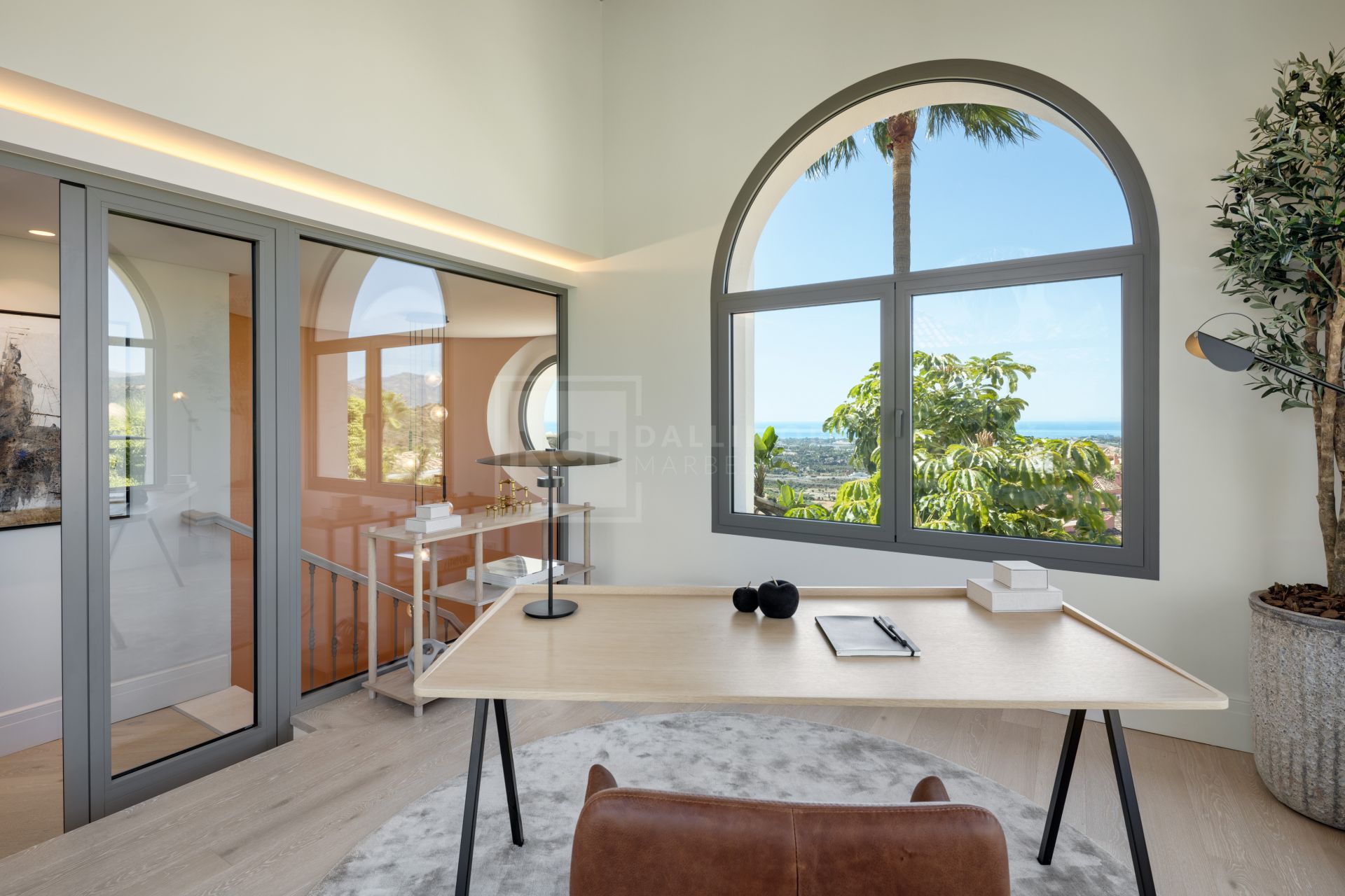 Fully Refurbished Villa with Panoramic Sea Views