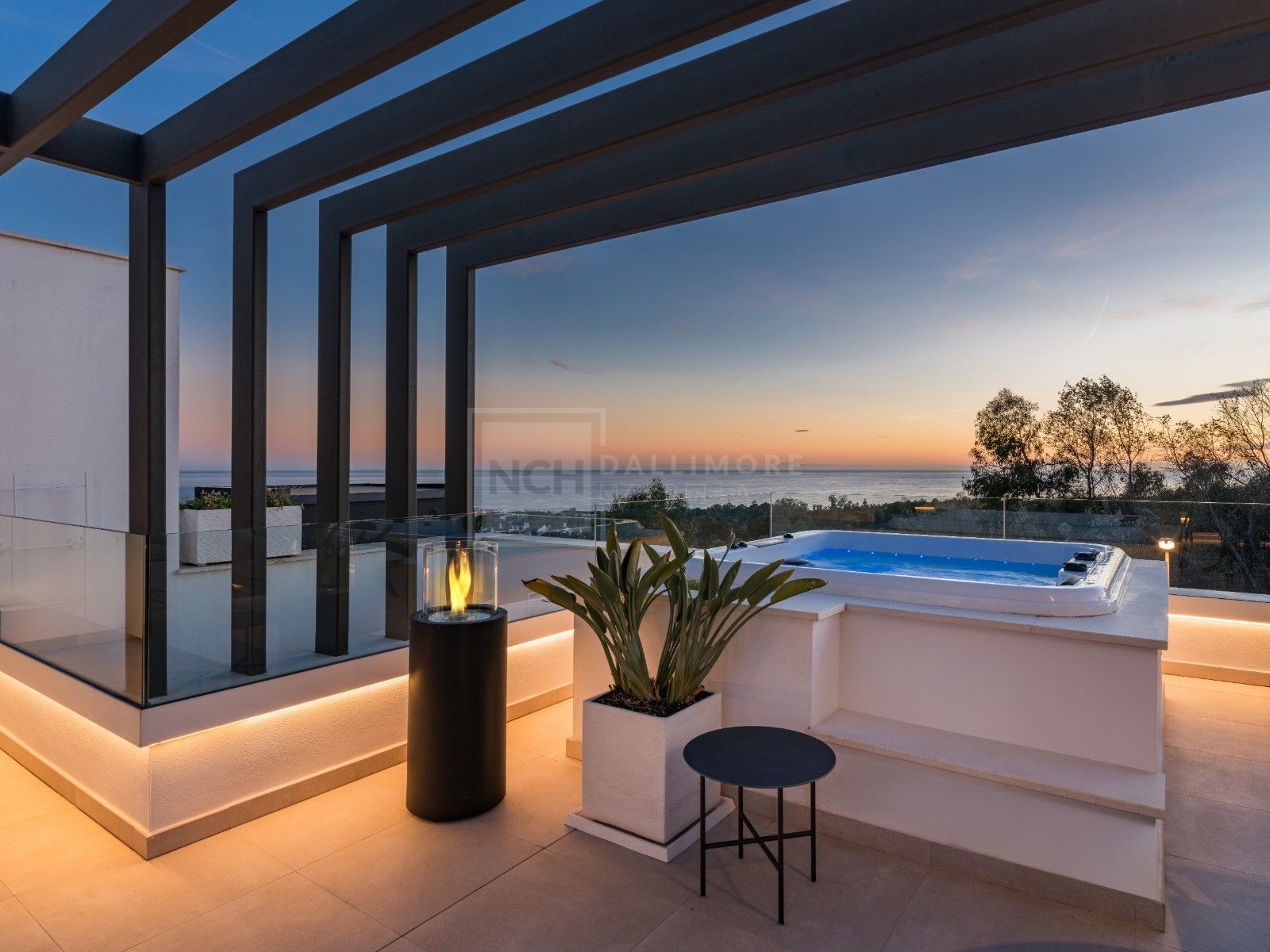 Stunning Modern Villa with 4 Bedrooms and Sea Views near Marbella Golden Mile