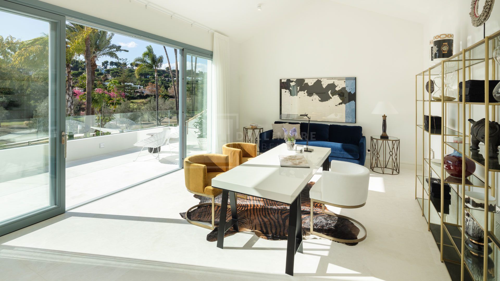 Frontline Golf Villa With Guest House and Stunning Outdoor Living