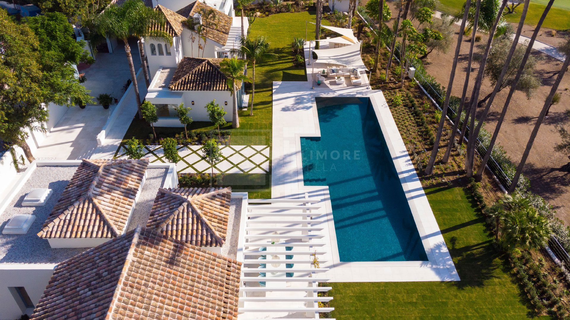 Frontline Golf Villa With Guest House and Stunning Outdoor Living