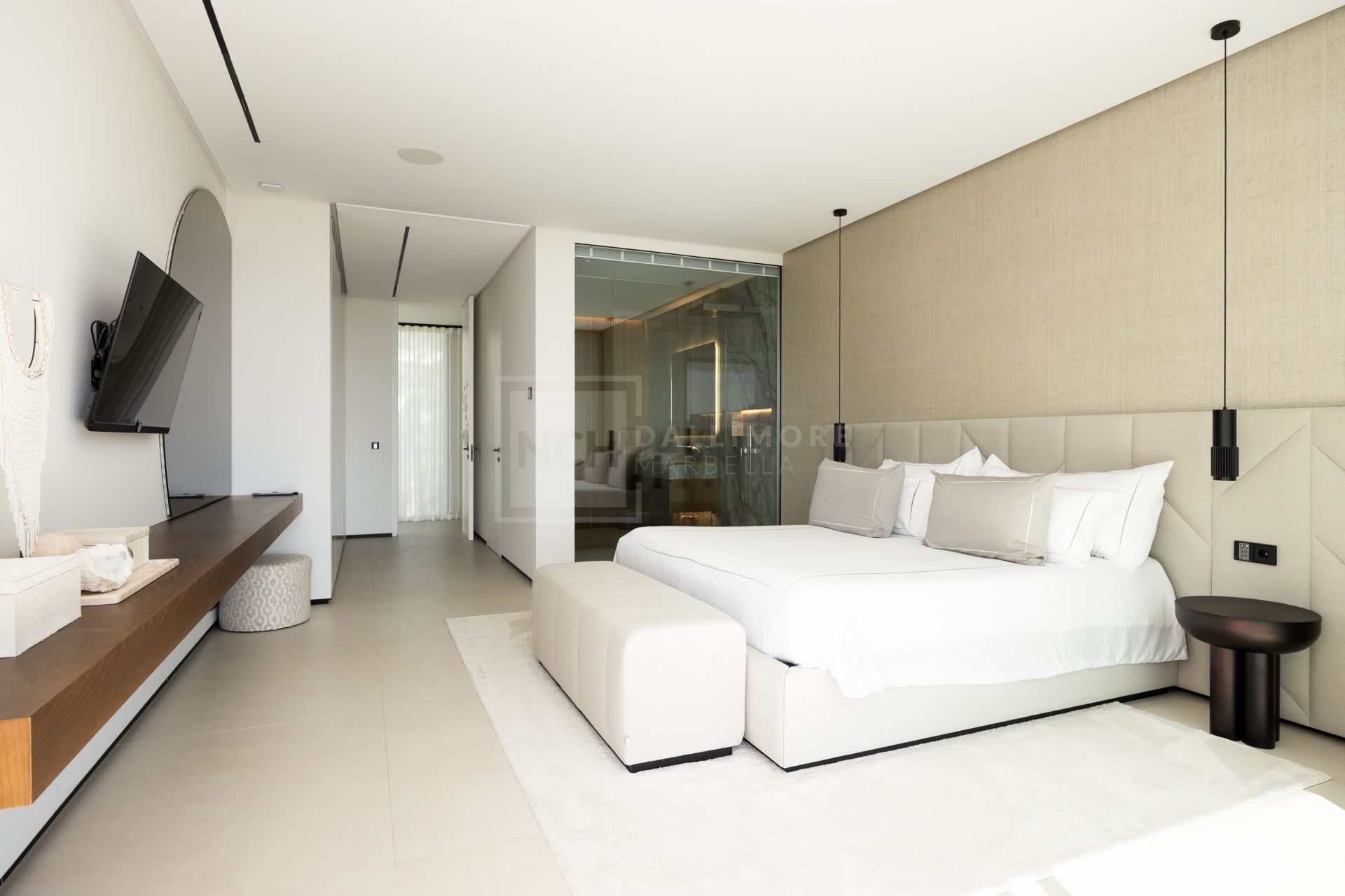 Excepcional casa contemporánea de 6 dormitorios con spa y piscina infinita